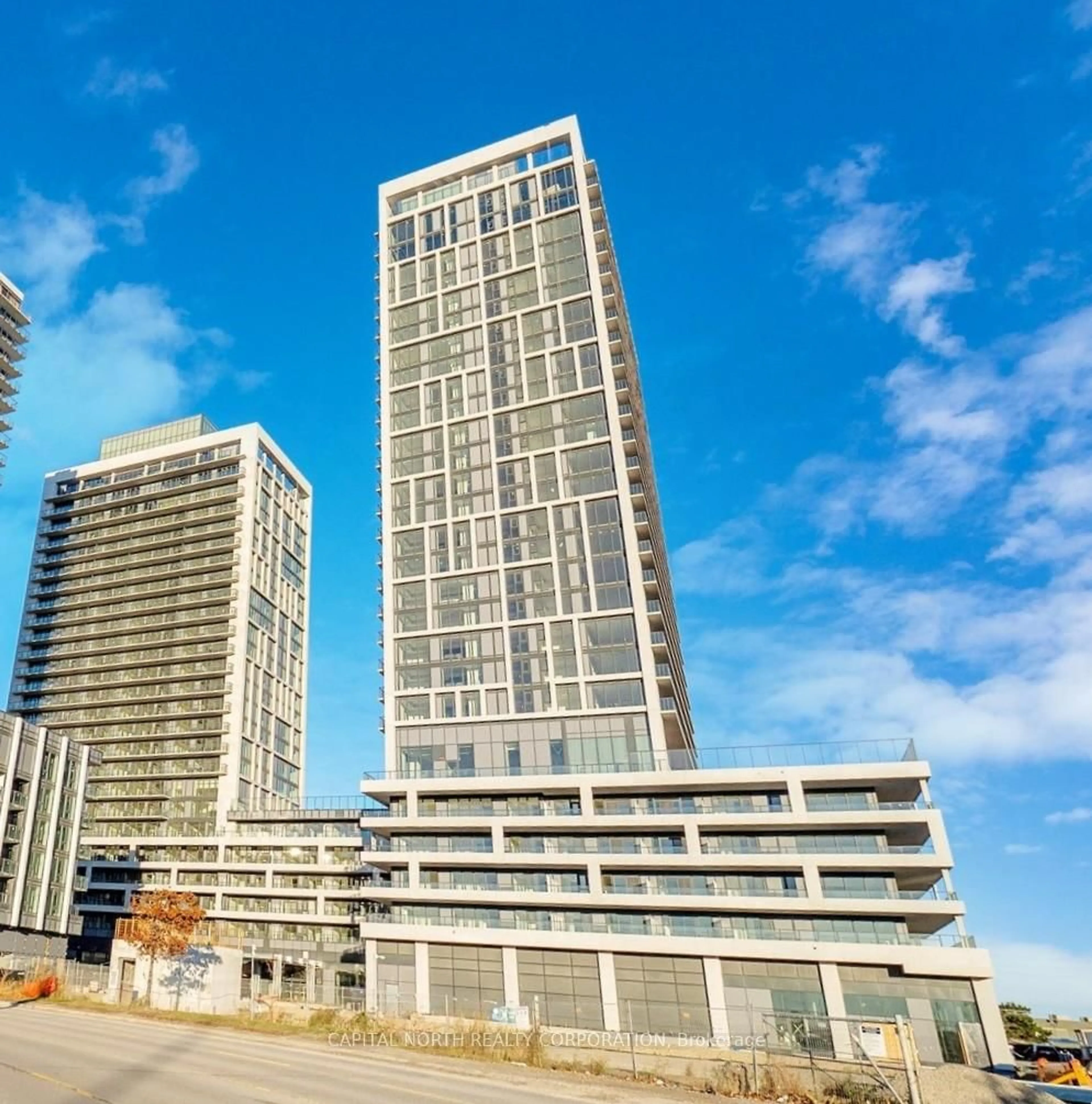 Unknown for 8960 Jane St #1722, Vaughan Ontario L4K 2M9