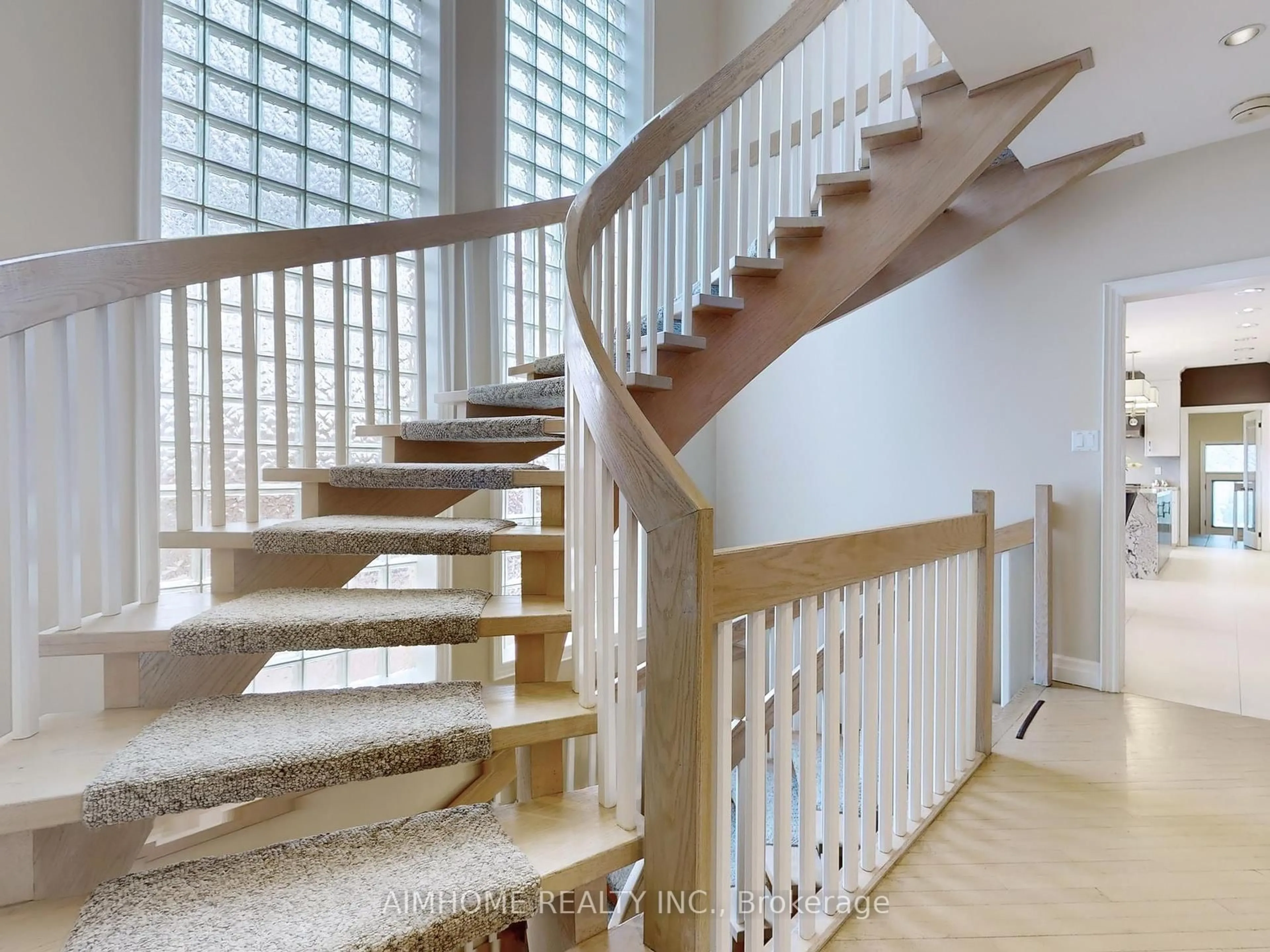 Stairs for 145 Renaissance Crt, Vaughan Ontario L4J 7W4
