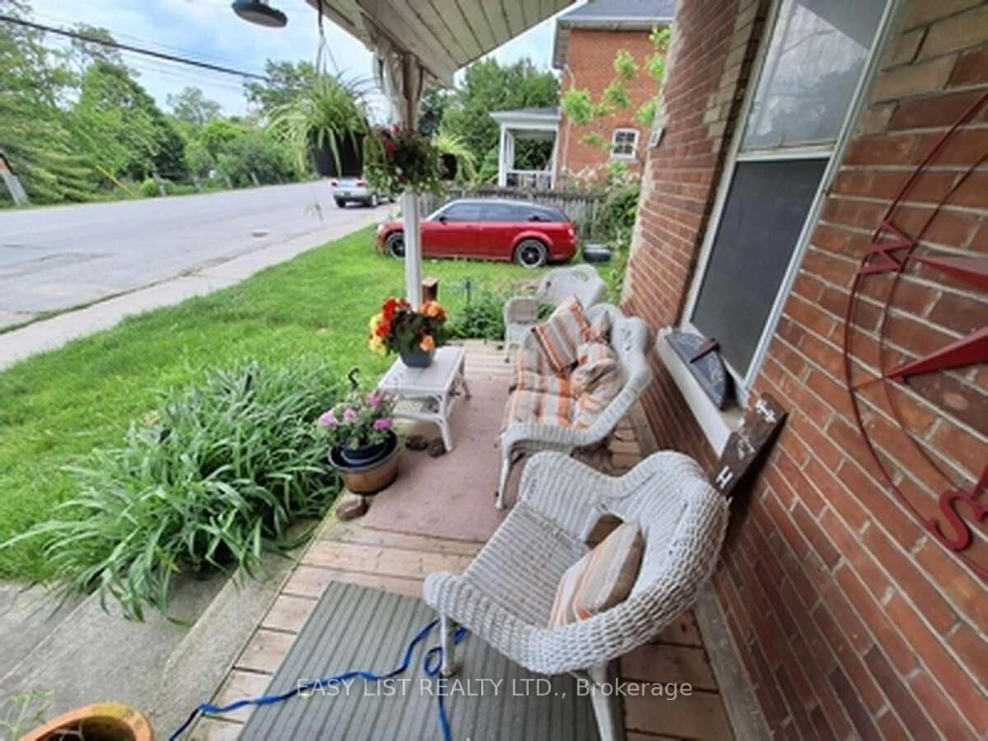 Patio, street for 311 Simcoe St, Brock Ontario L0K 1A0