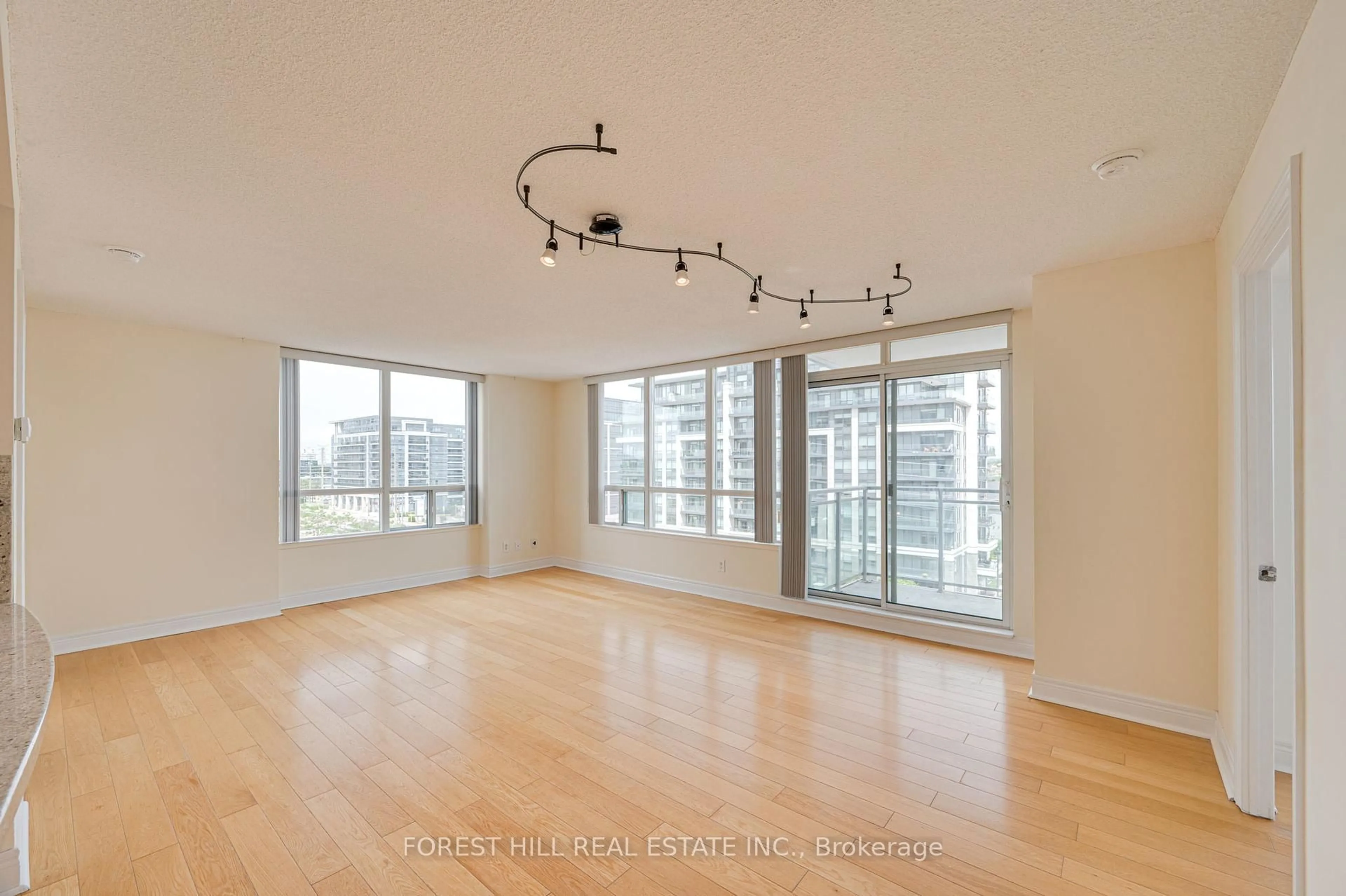 Unknown for 62 Suncrest Blvd #807, Markham Ontario L3T 7Y6