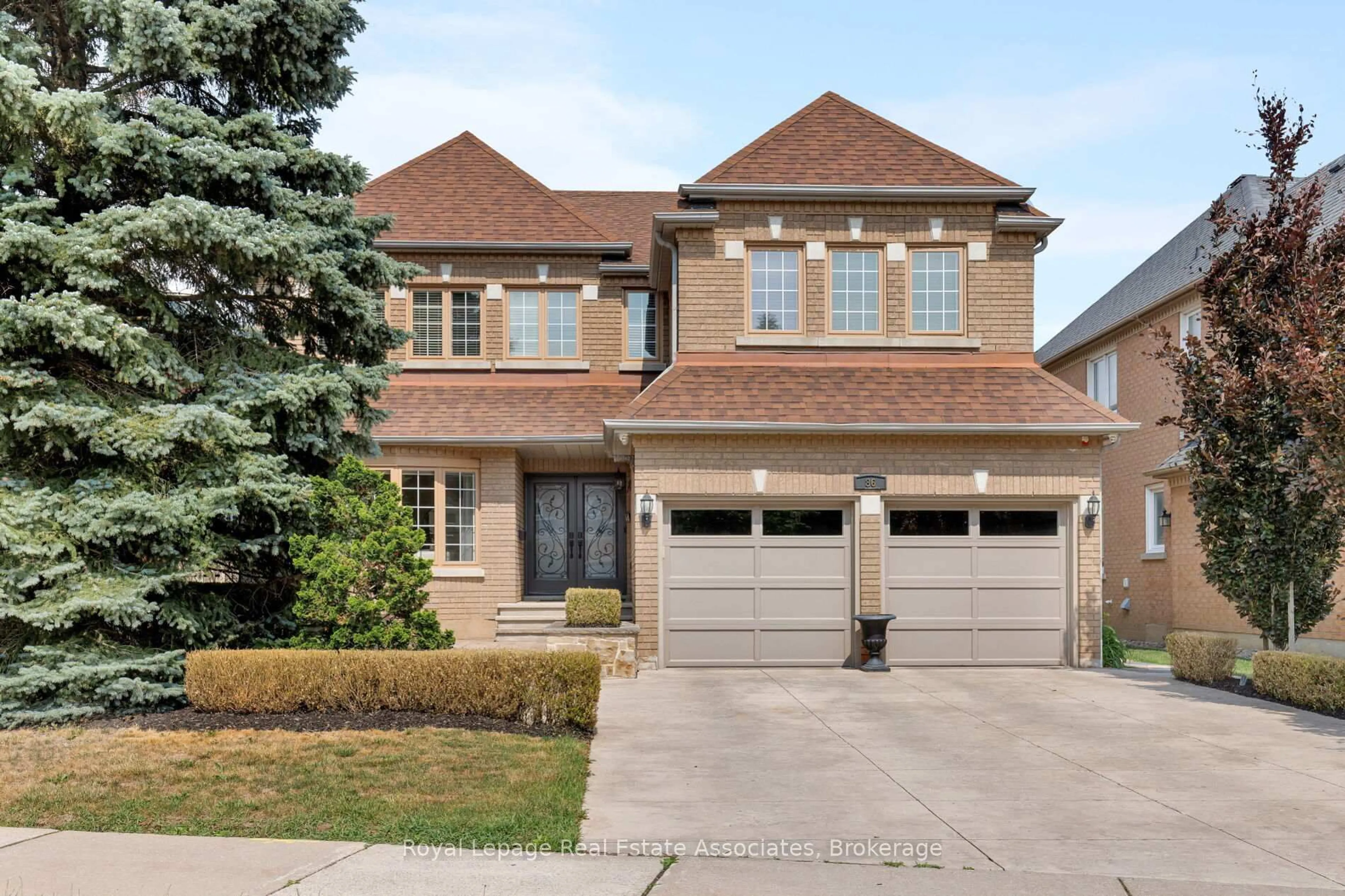 Home with brick exterior material, street for 86 Clarendon Dr, Richmond Hill Ontario L4B 3W5