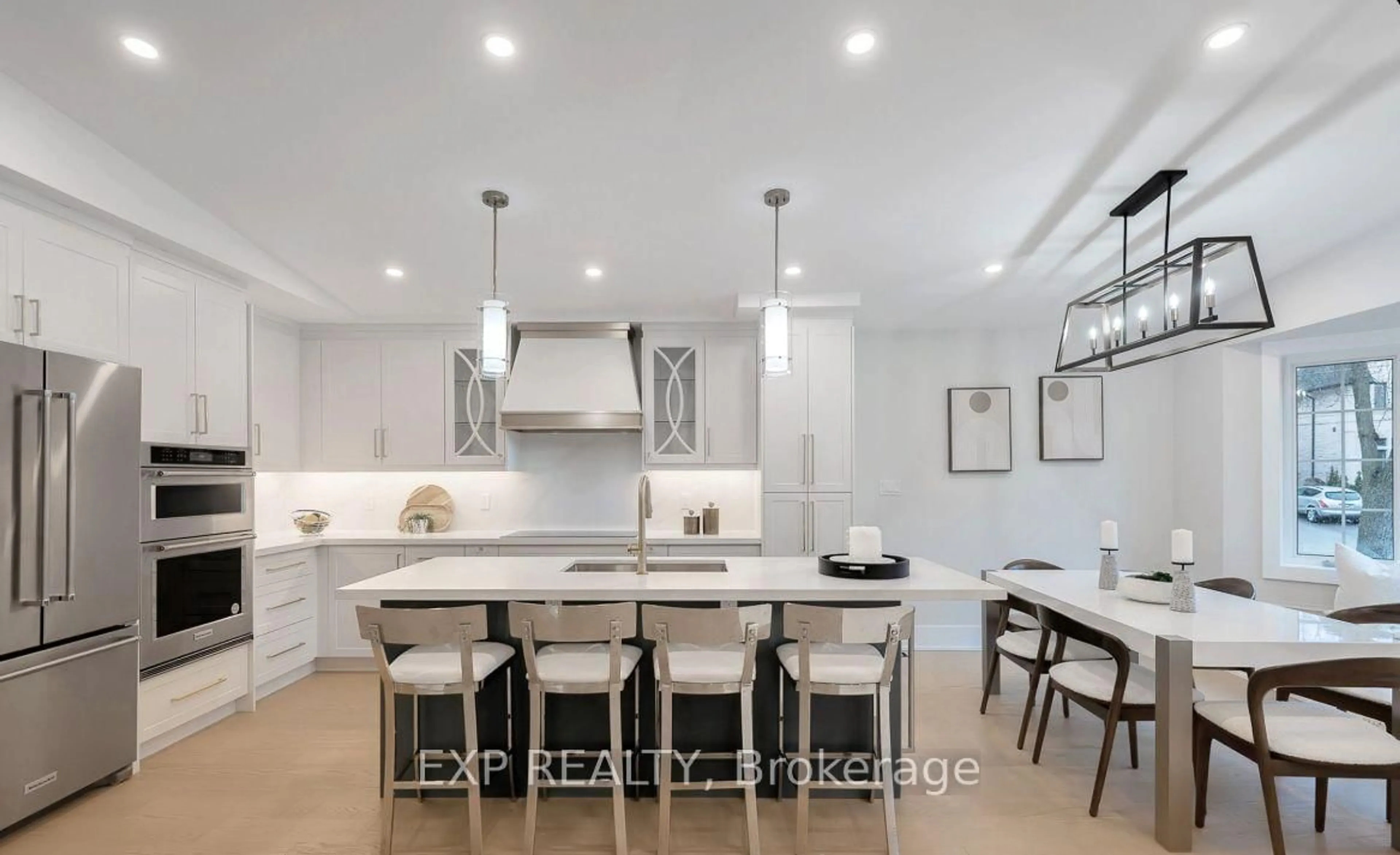 Contemporary kitchen, ceramic/tile floor for 385 Easy St, Richmond Hill Ontario L4C 3Z5