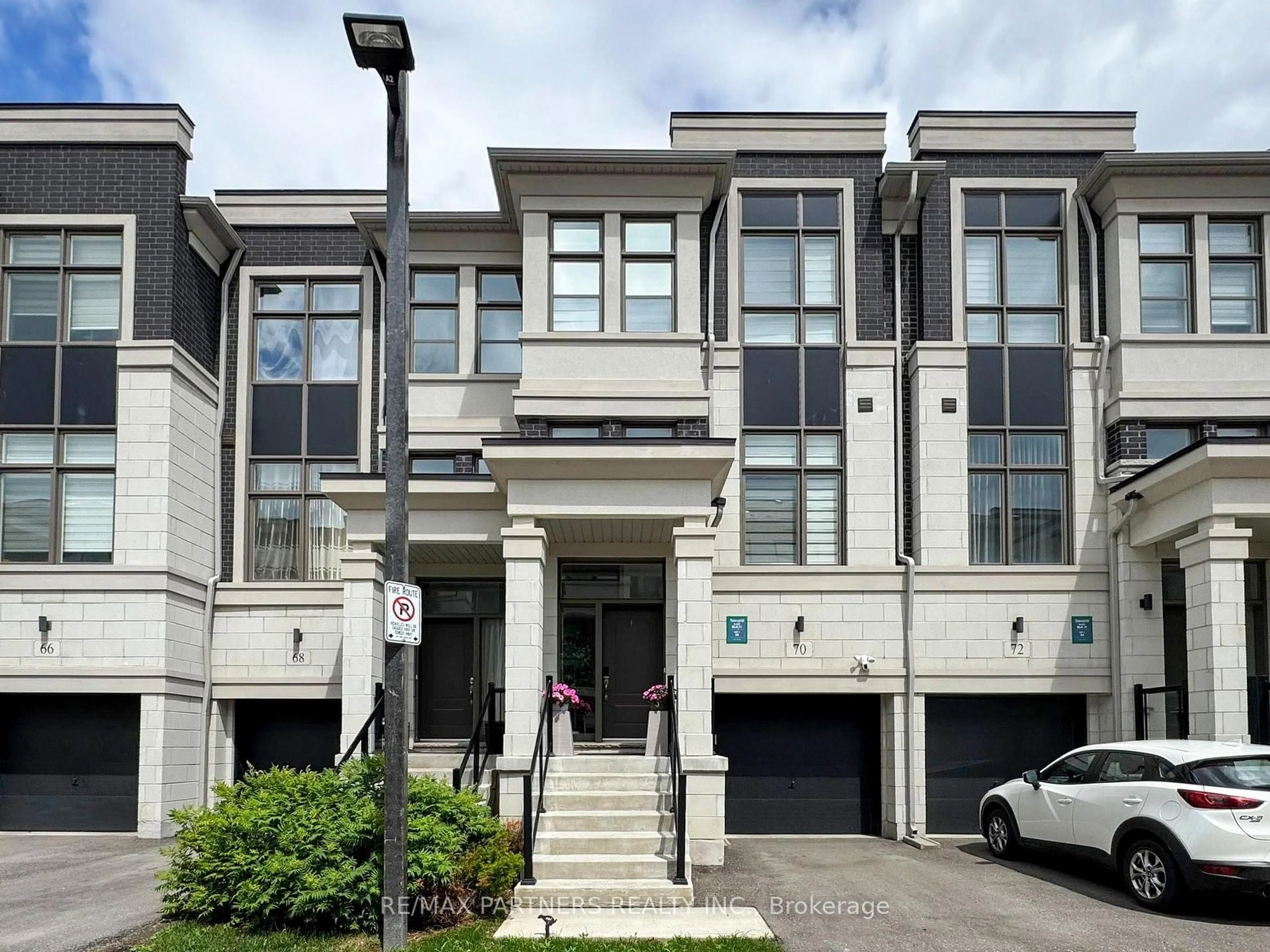 Unknown for 70 Pantheon Lane, Markham Ontario L6E 0V3