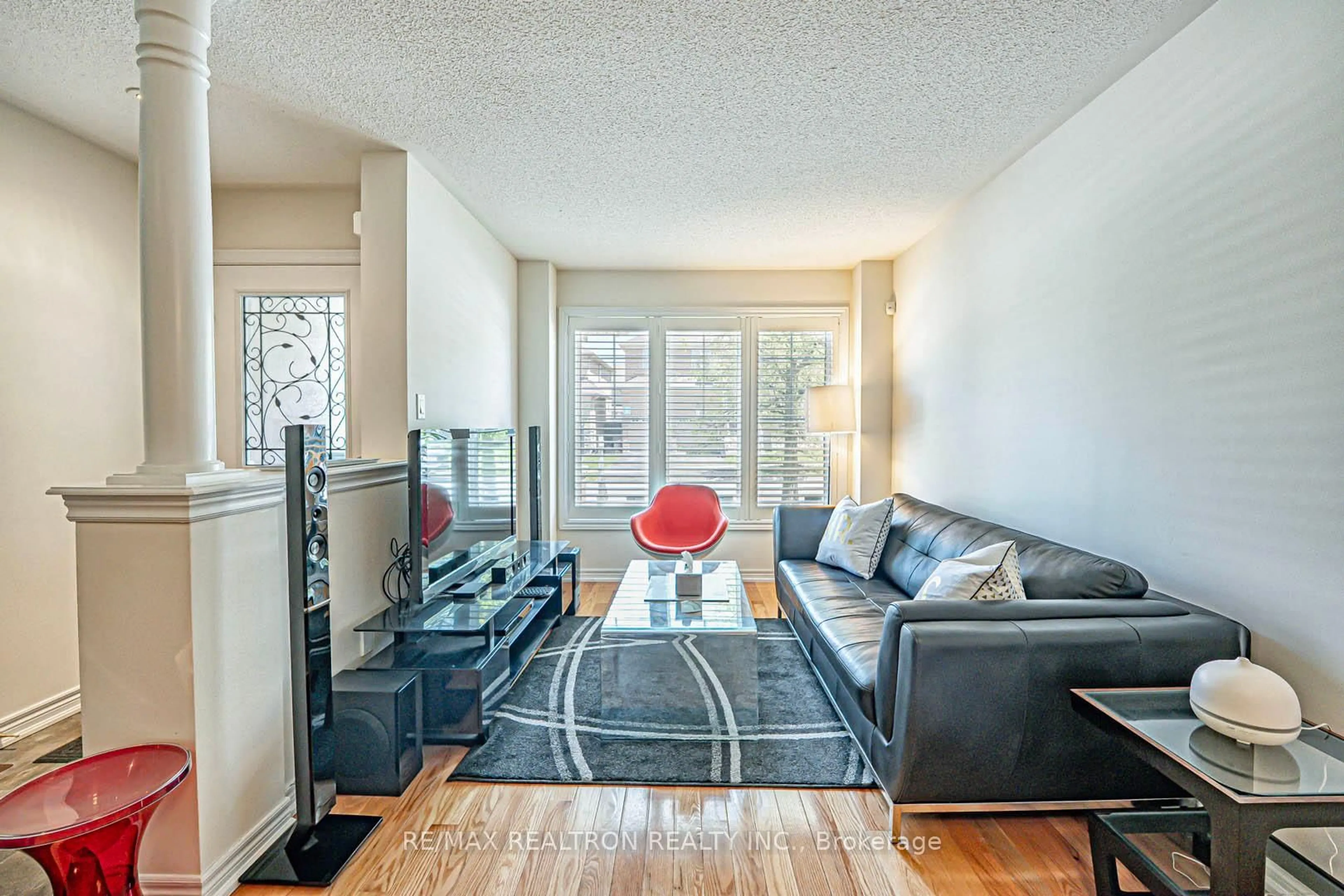Living room with furniture, unknown for 28 Yang St, Richmond Hill Ontario L4E 0L5