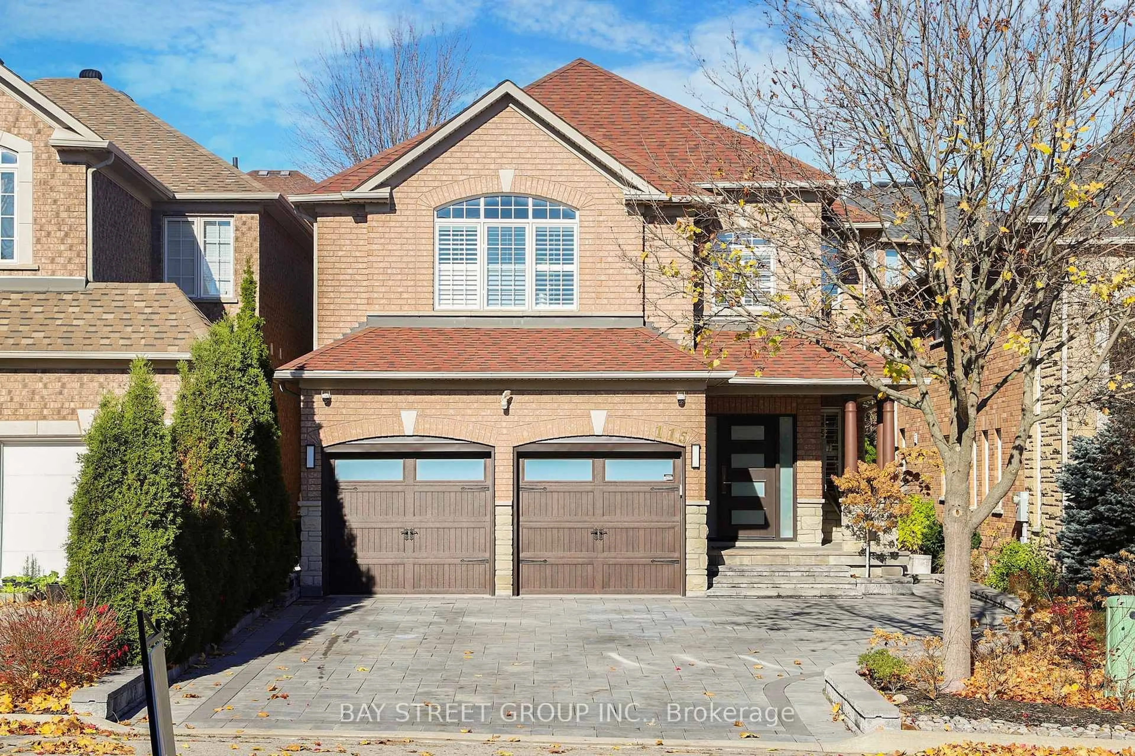 Home with brick exterior material, street for 115 COLESBROOK Rd, Richmond Hill Ontario L4S 2G3