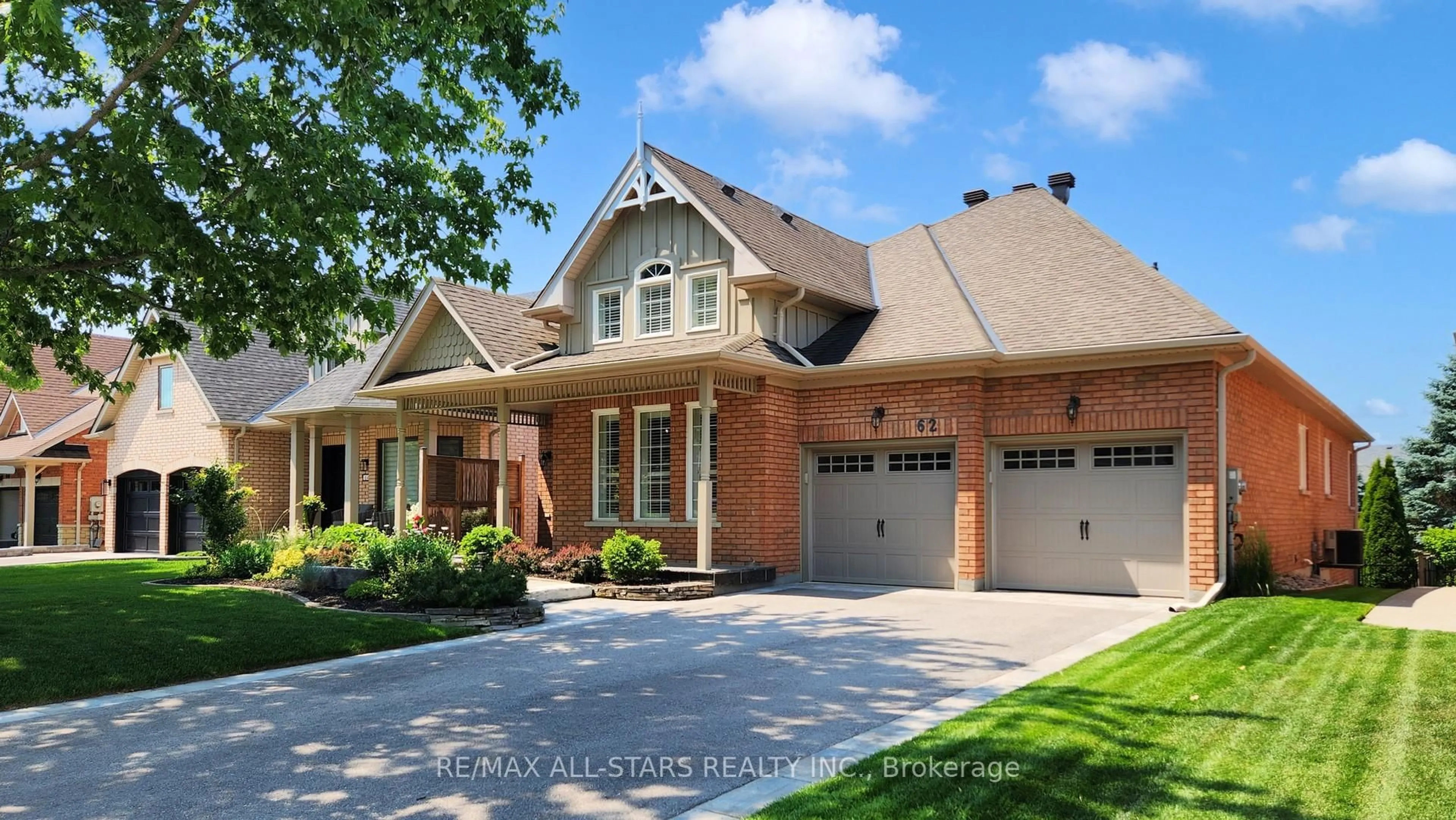 Home with brick exterior material, street for 62 Joseph St, Uxbridge Ontario L9P 1Z3