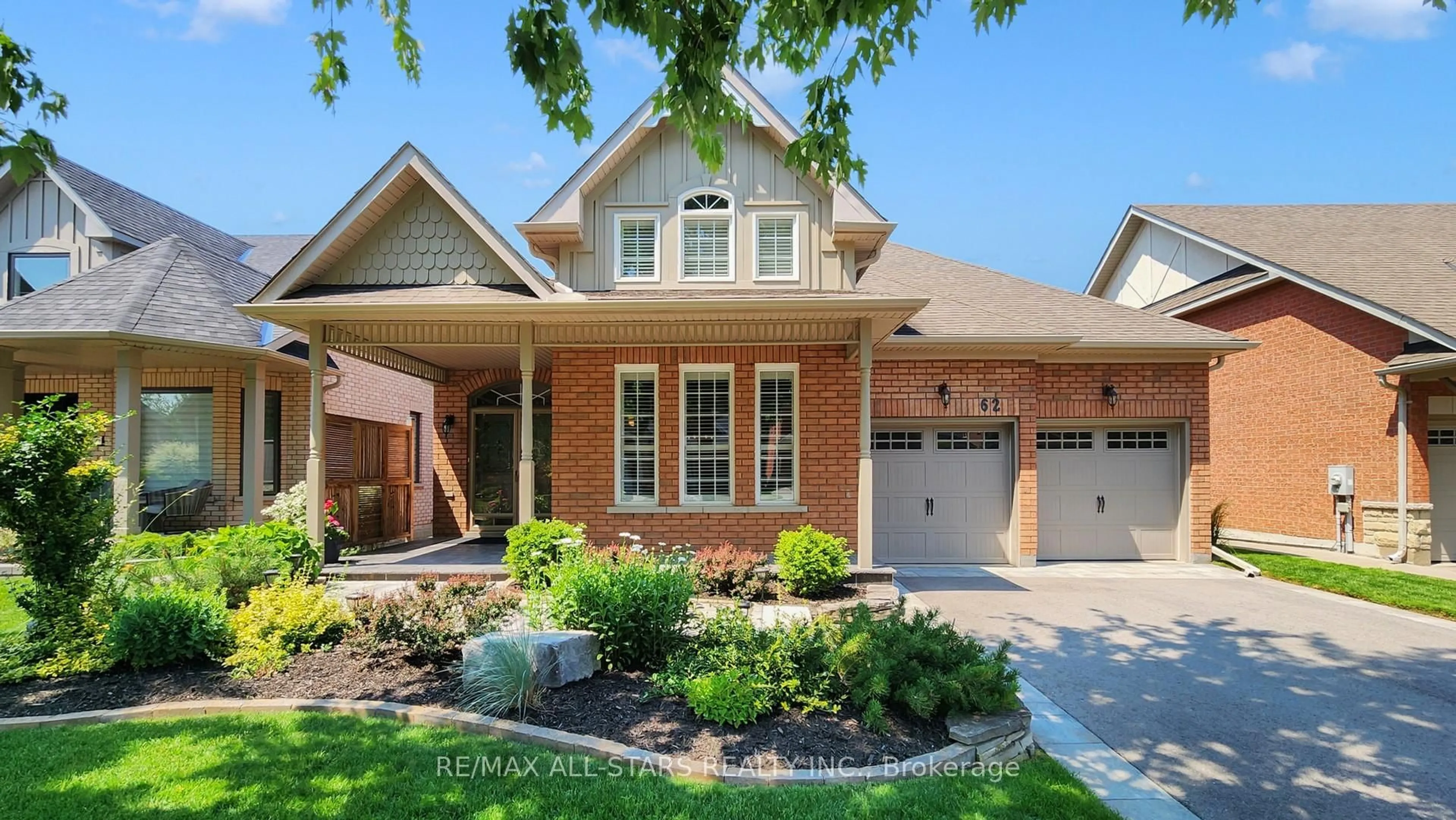 Home with brick exterior material, street for 62 Joseph St, Uxbridge Ontario L9P 1Z3