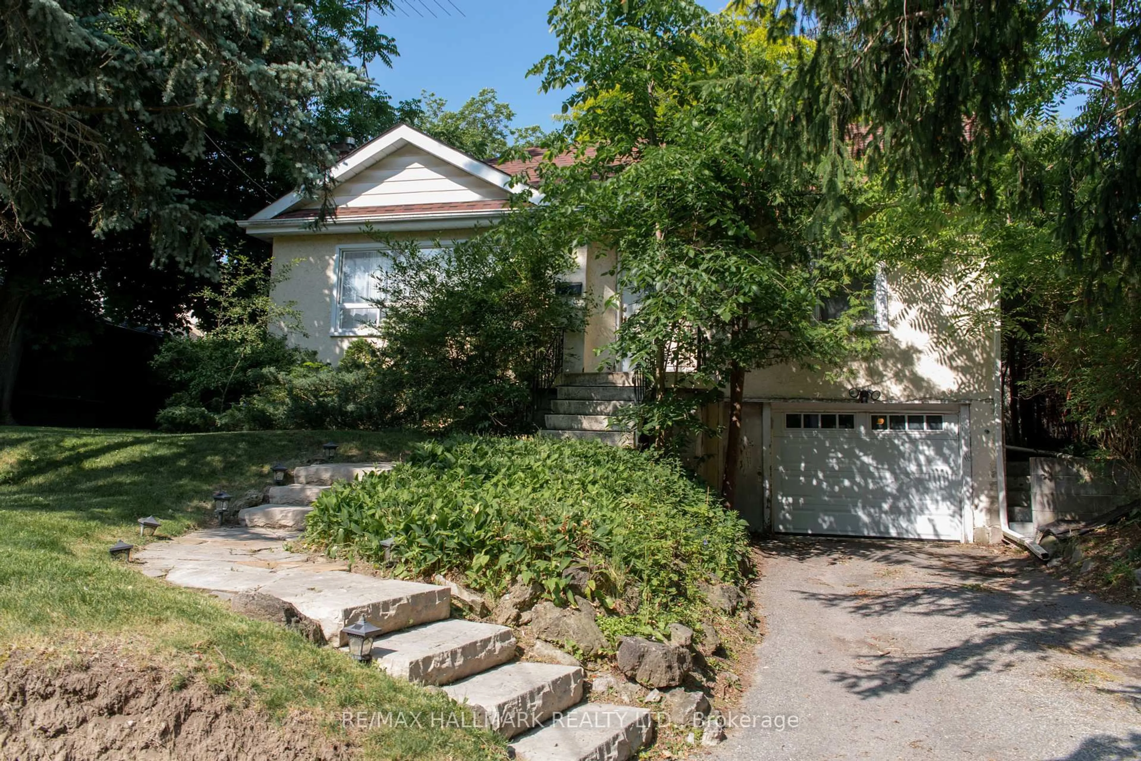 Unknown for 86 Church St, Richmond Hill Ontario L4C 1W3