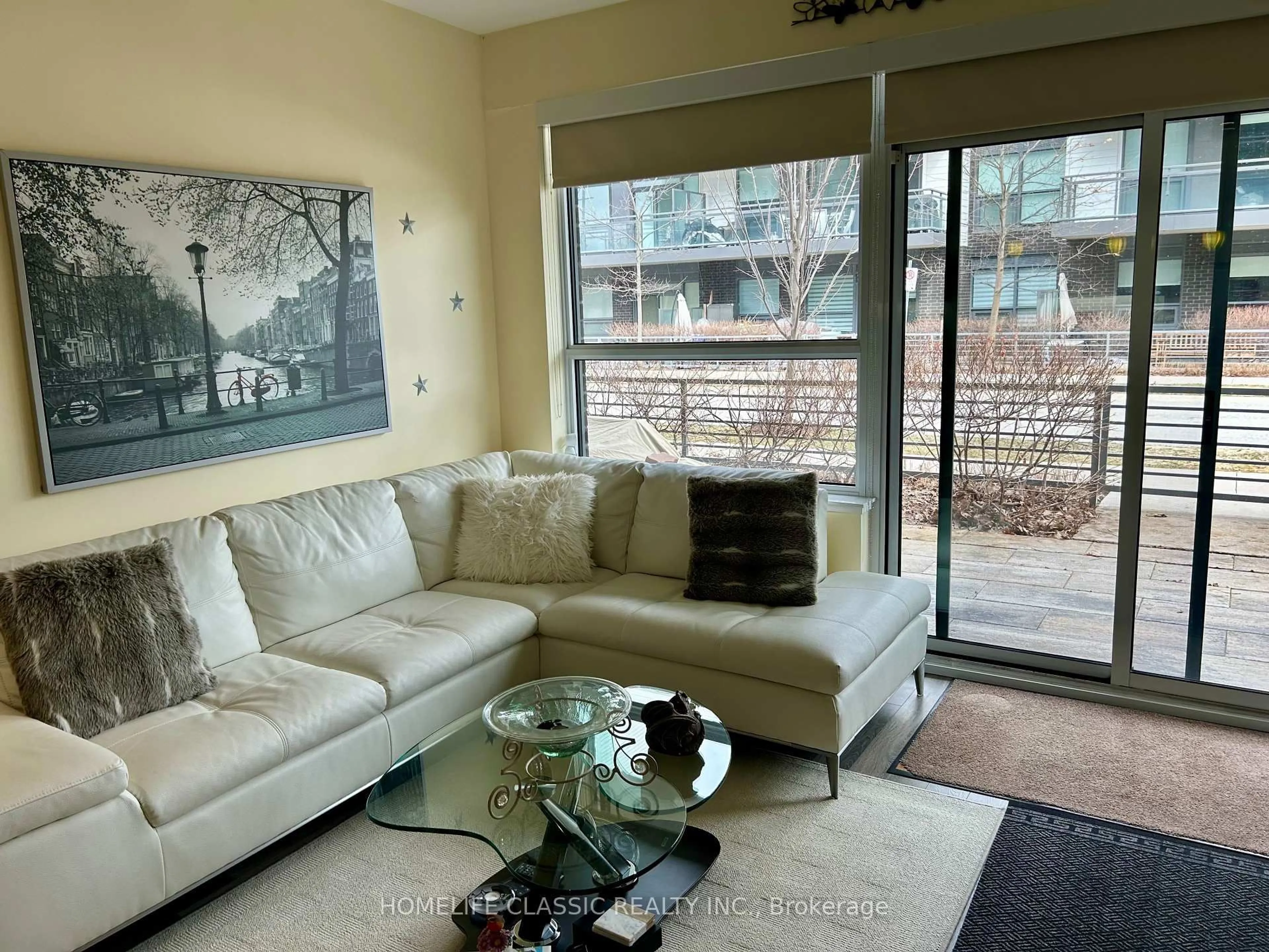 Living room with furniture, unknown for 301 Sea Ray Ave #C115, Innisfil Ontario L9S 2P7