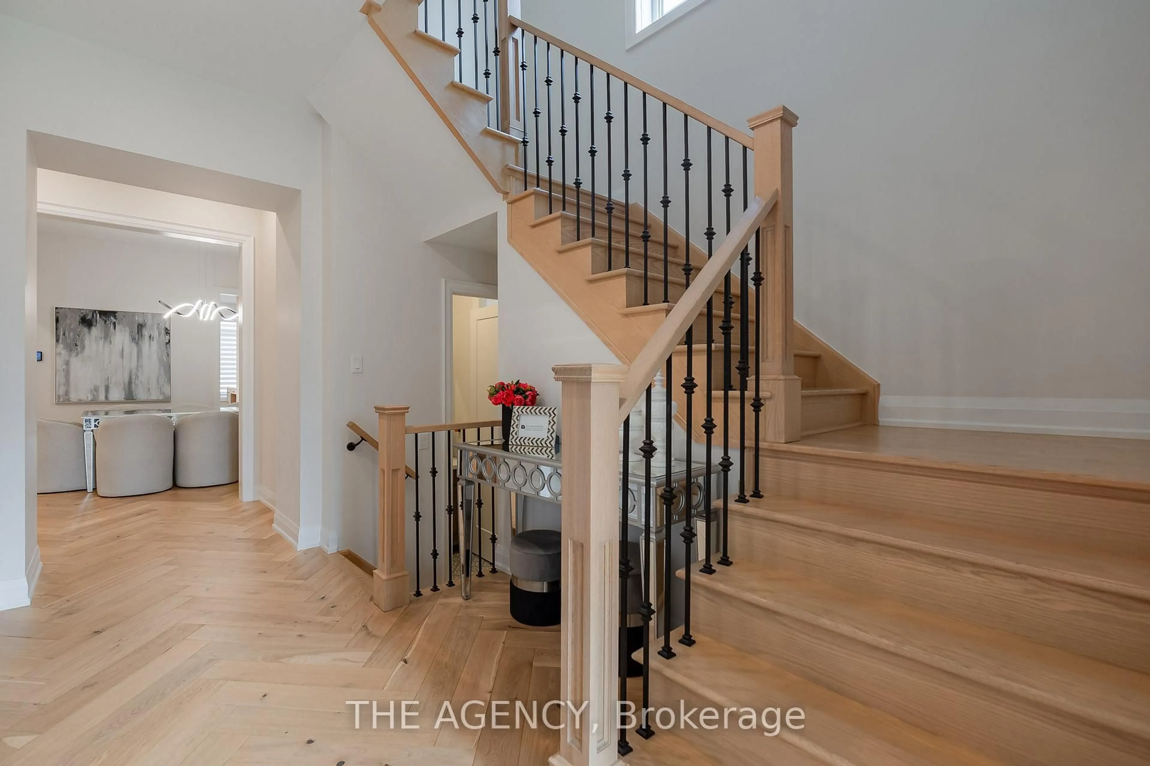 Indoor foyer for 86 Bellefond St, Vaughan Ontario L4H 5C5