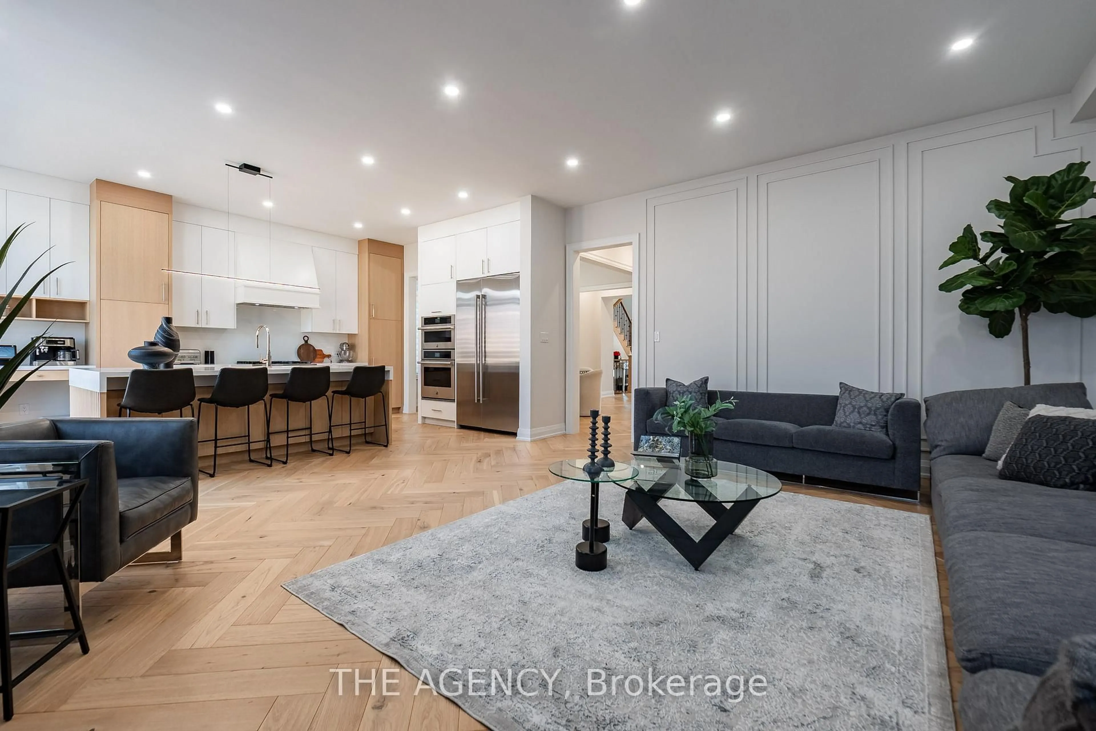 Open concept kitchen, wood/laminate floor for 86 Bellefond St, Vaughan Ontario L4H 5C5