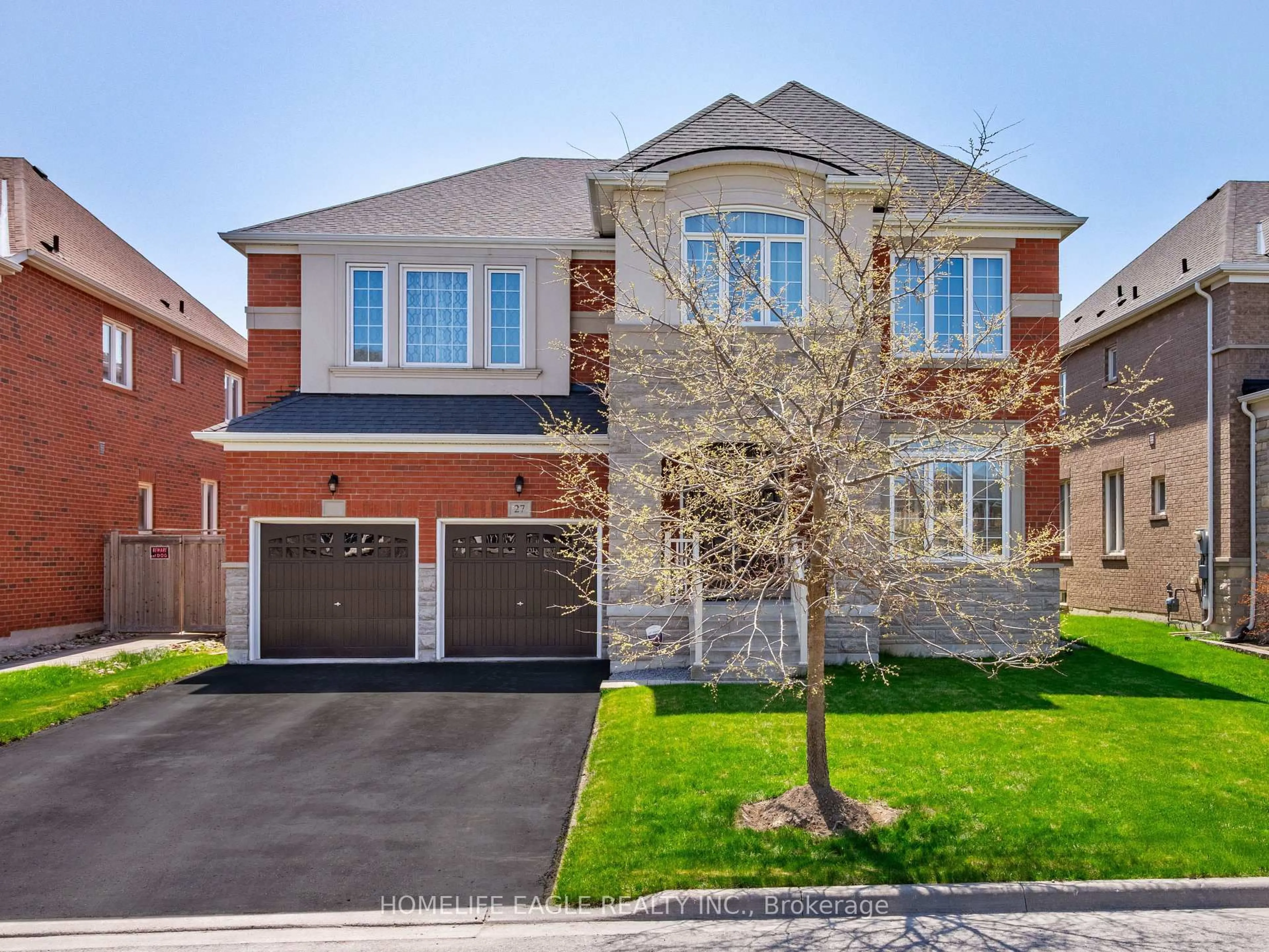 Home with brick exterior material, street for 27 Scarlet Way, Bradford West Gwillimbury Ontario L3Z 0T4