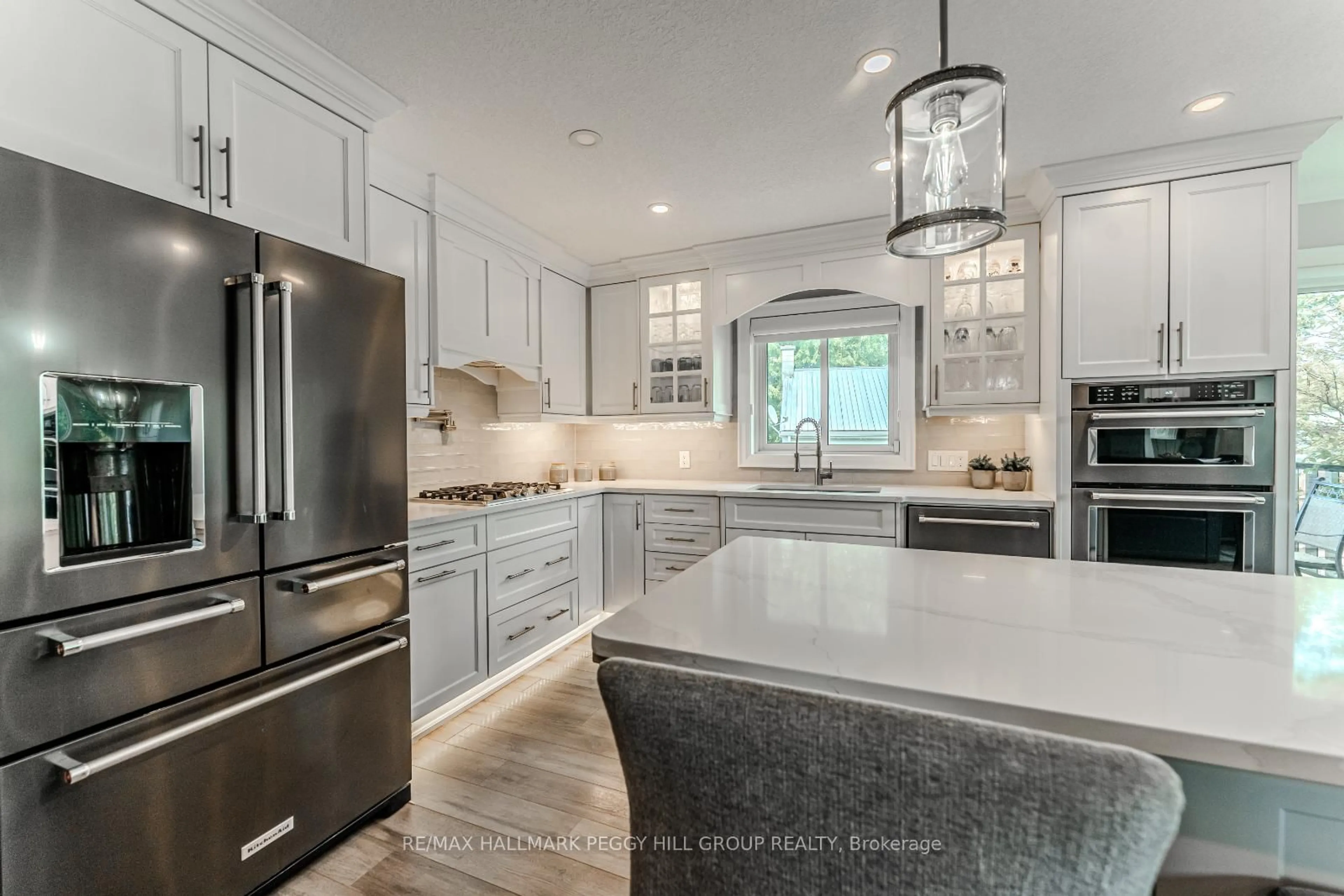 Open concept kitchen, unknown for 93 Sydenham St, Essa Ontario L0M 1B0