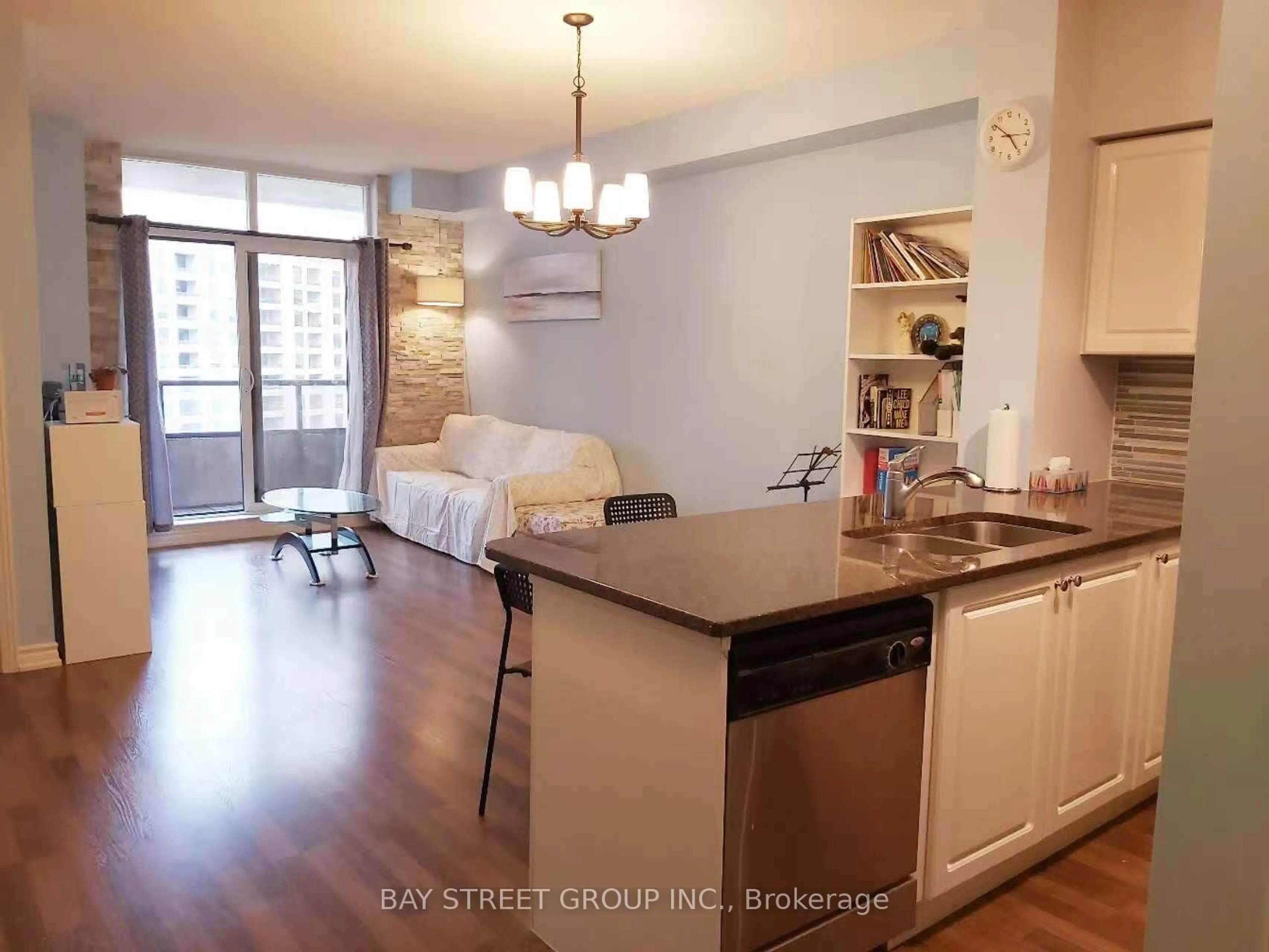 Open concept kitchen, unknown for 9225 Jane St #1406, Vaughan Ontario L6A 0J7
