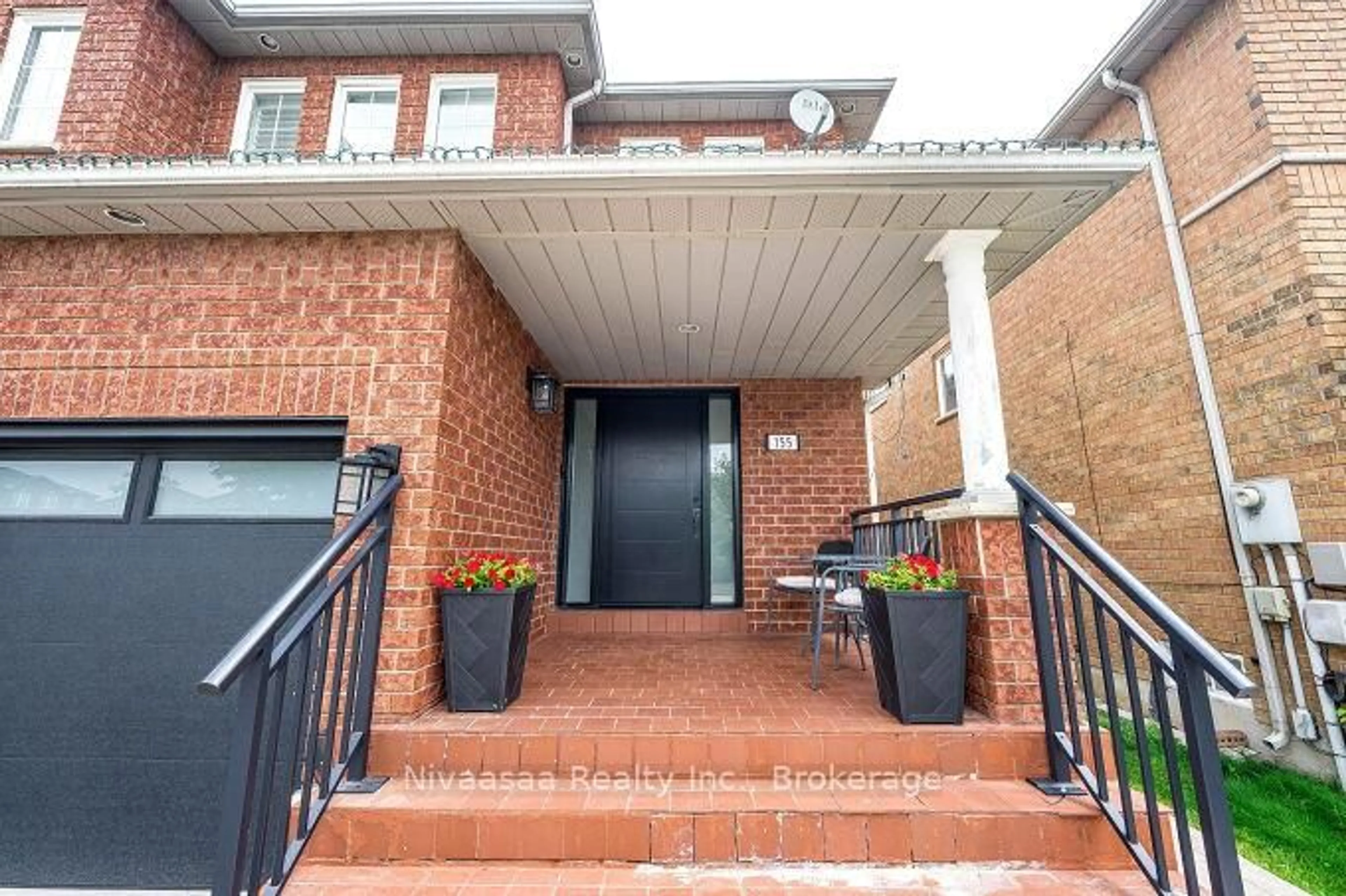 Home with brick exterior material, street for 155 Castle Park Blvd, Vaughan Ontario L4H 1X5