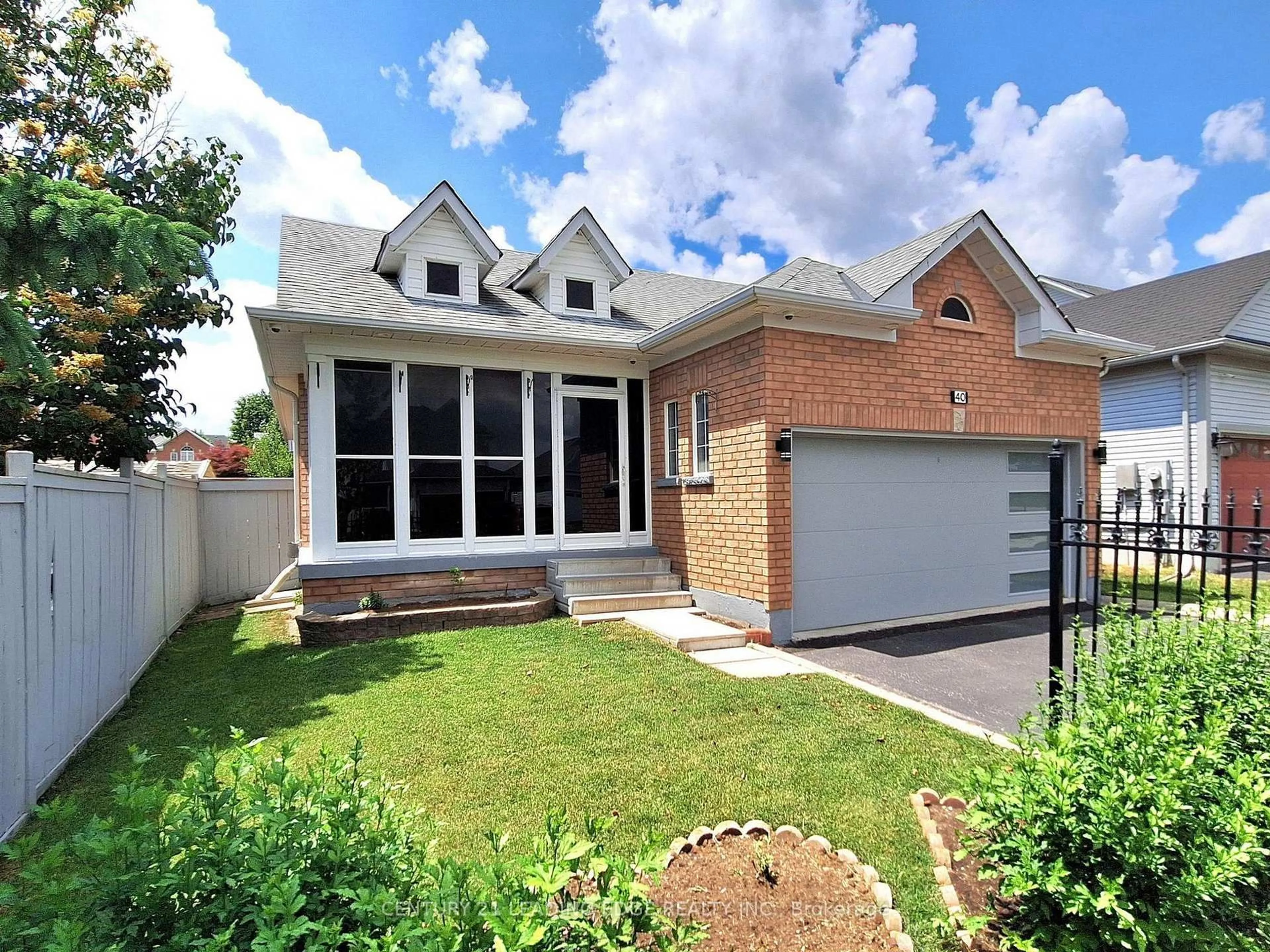 Home with brick exterior material, street for 40 Silverstone Cres, Georgina Ontario L4P 4A4