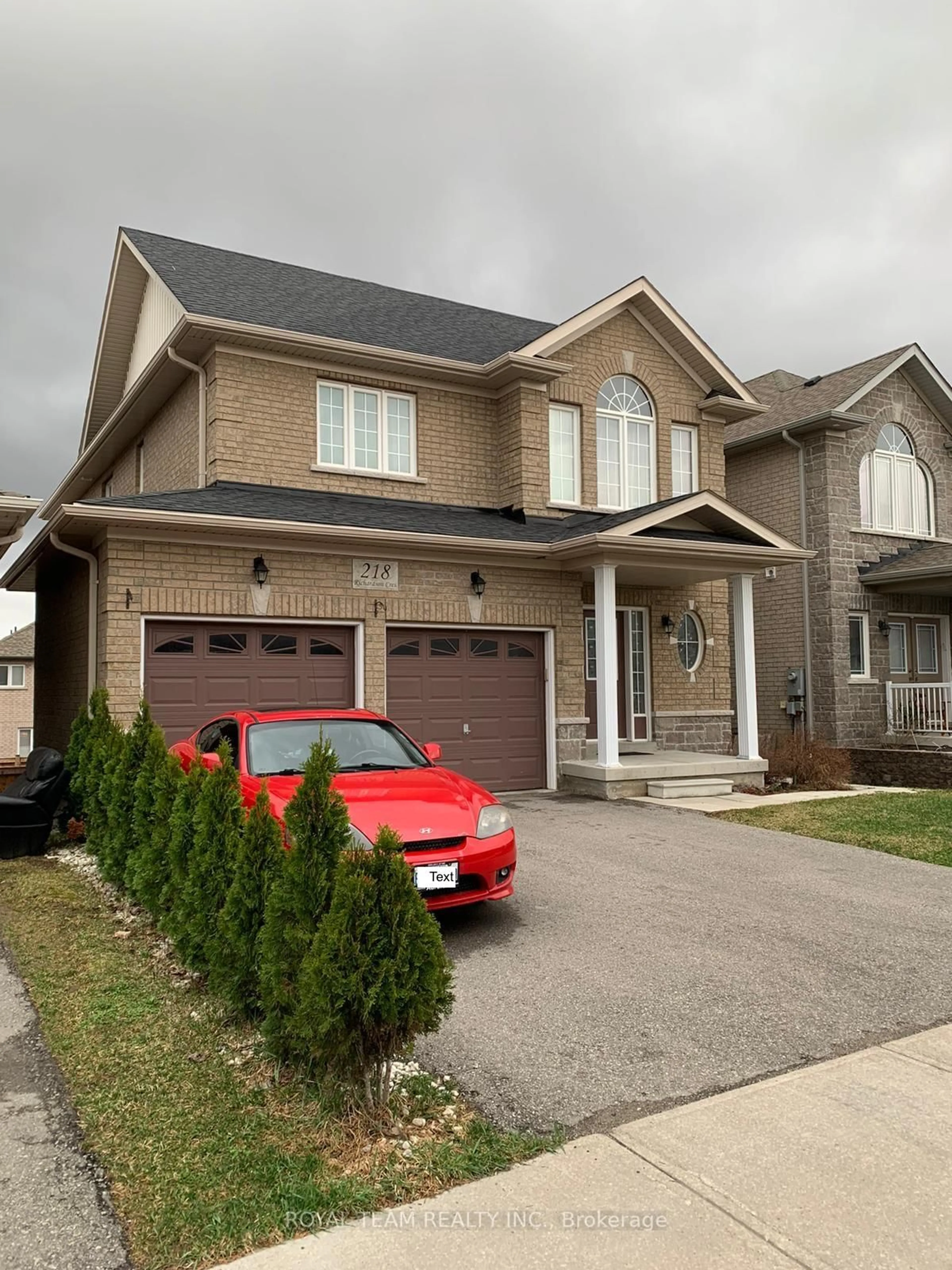 Home with brick exterior material, street for 218 Richardson Cres, Bradford West Gwillimbury Ontario L3Z 0R6