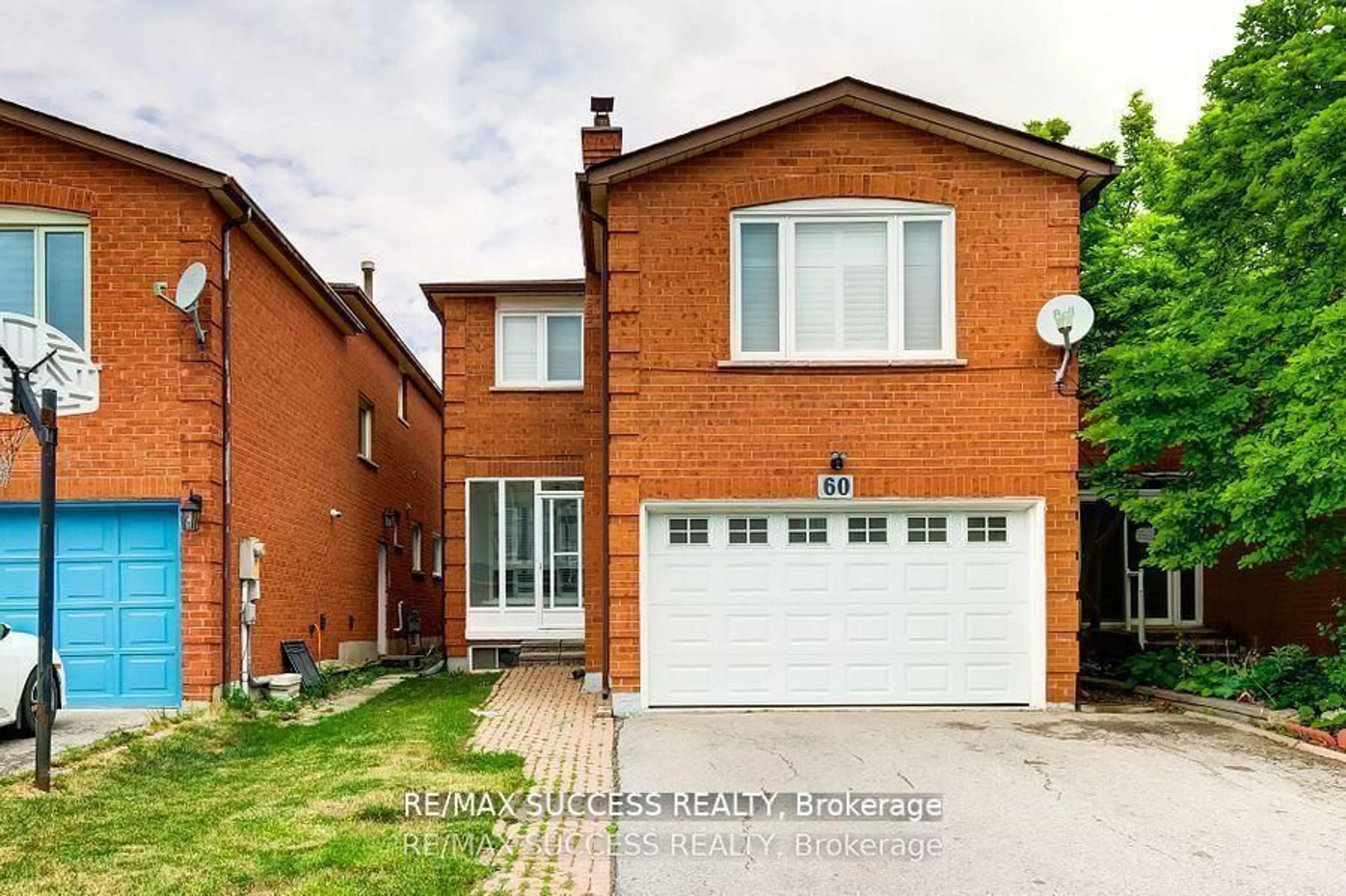 Home with brick exterior material, street for 60 Gayla St, Vaughan Ontario L4J 6G2