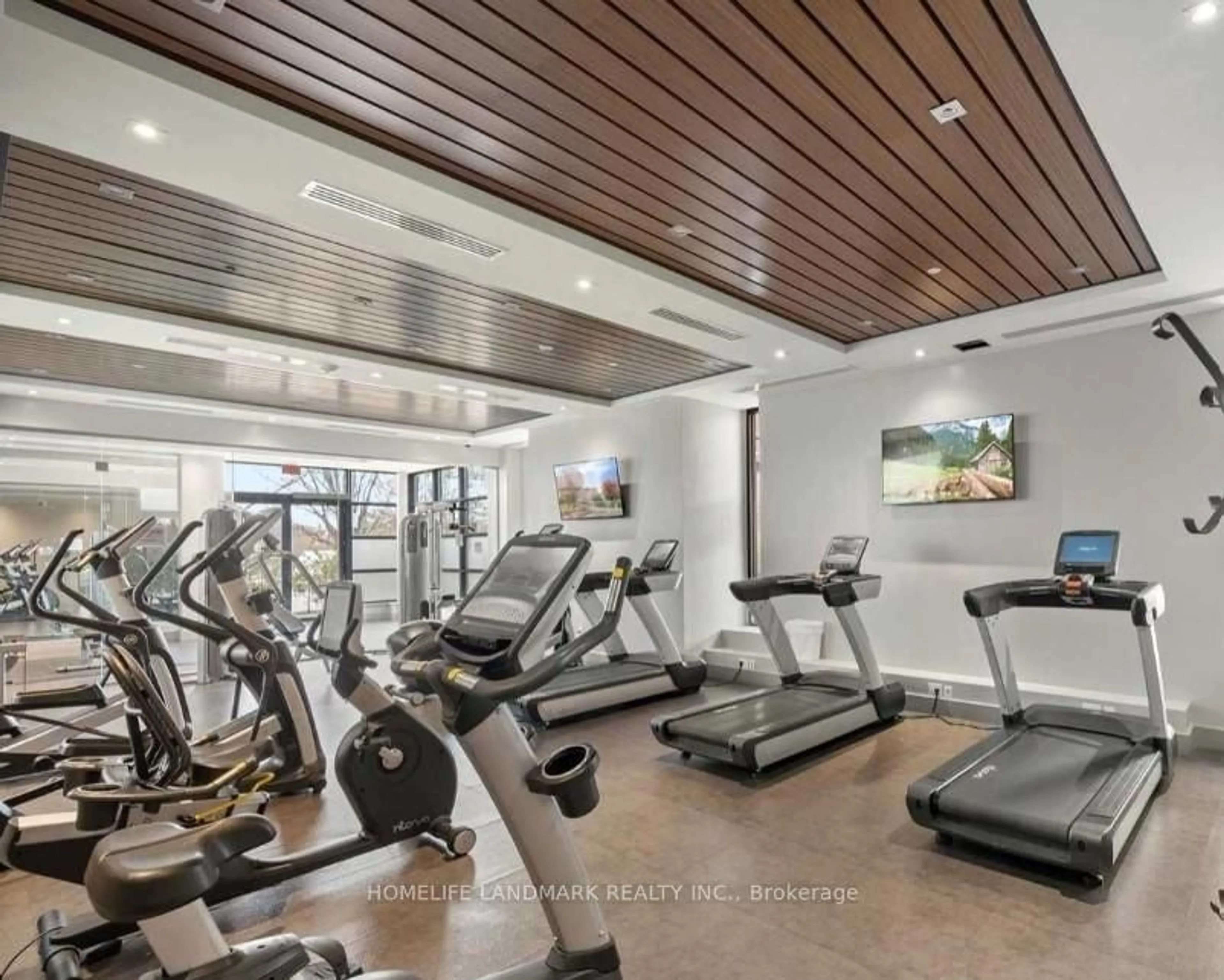 Gym or fitness room for 9608 Yonge St #303, Richmond Hill Ontario L4C 0X4