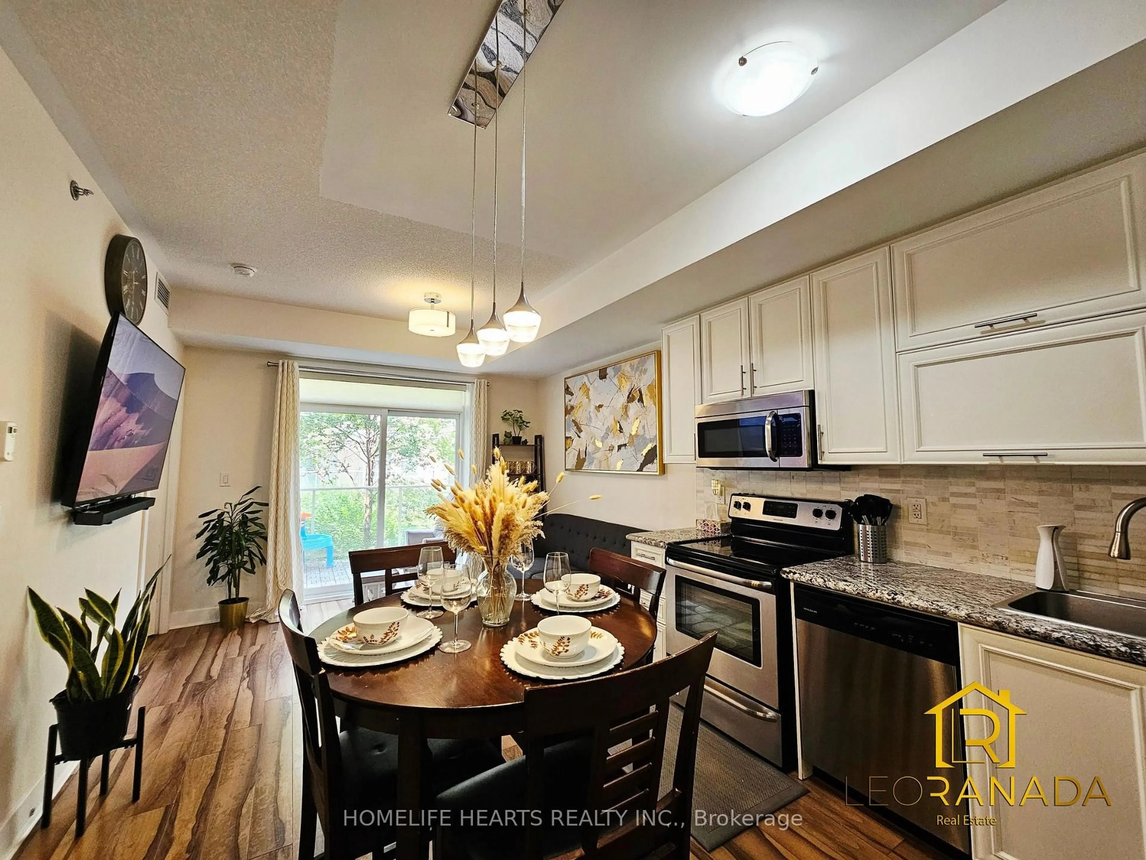 Open concept kitchen, unknown for 28 Prince Regent St #104, Markham Ontario L6C 0V5