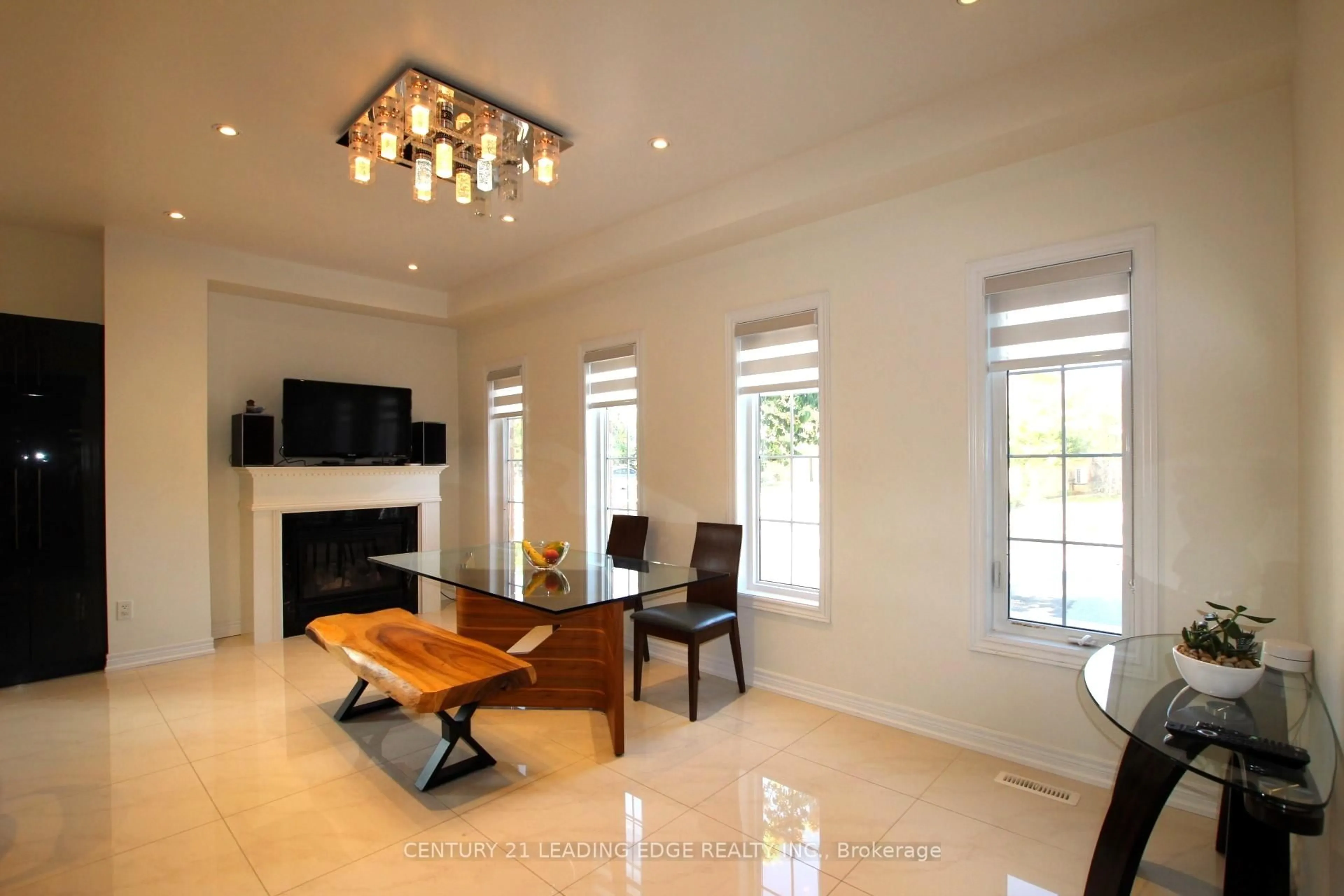 Unknown for 648 South Unionville Ave, Markham Ontario L3R 8V1