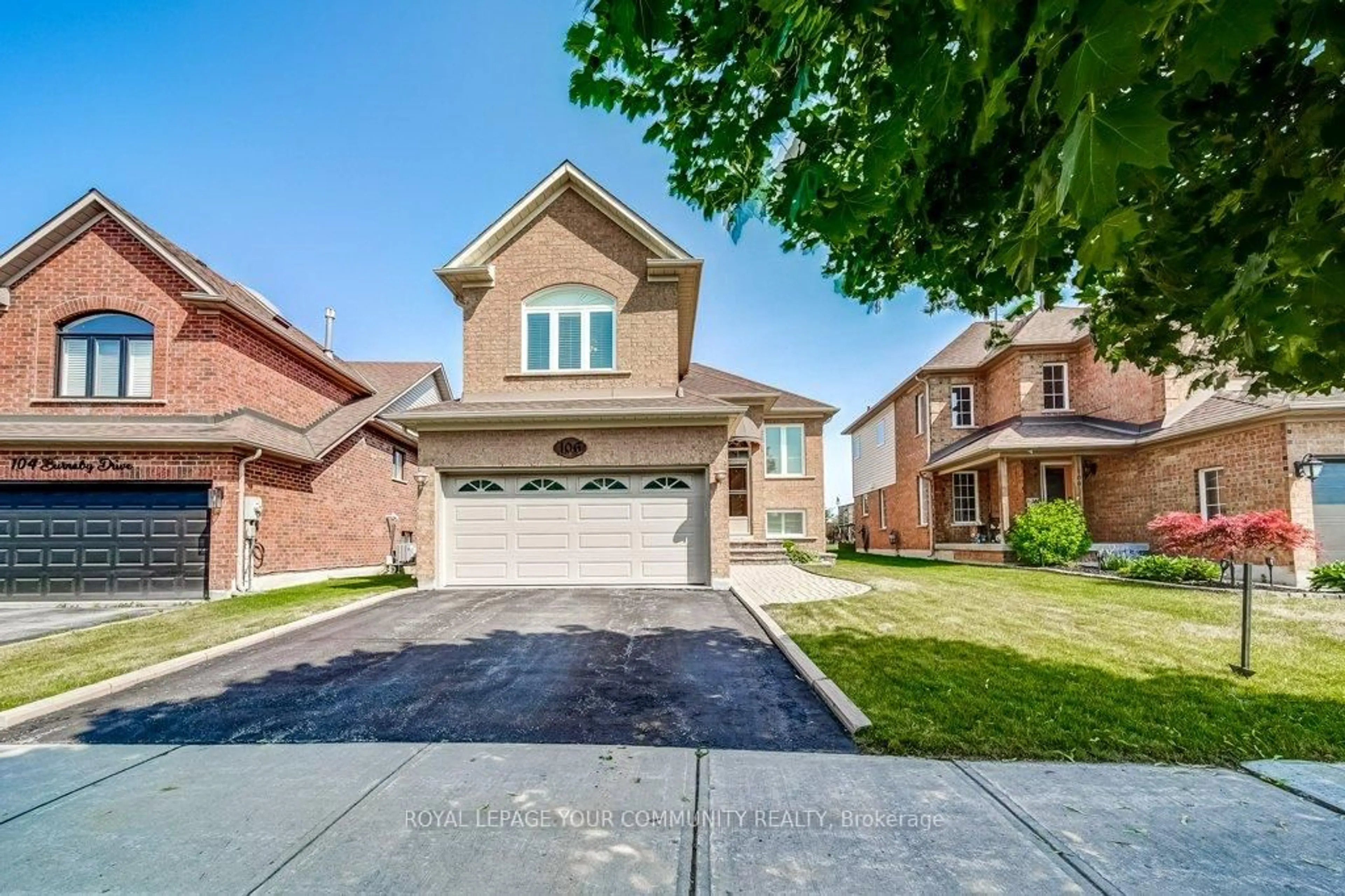 Home with brick exterior material, street for 106 Burnaby Dr, Georgina Ontario L4P 3Y6