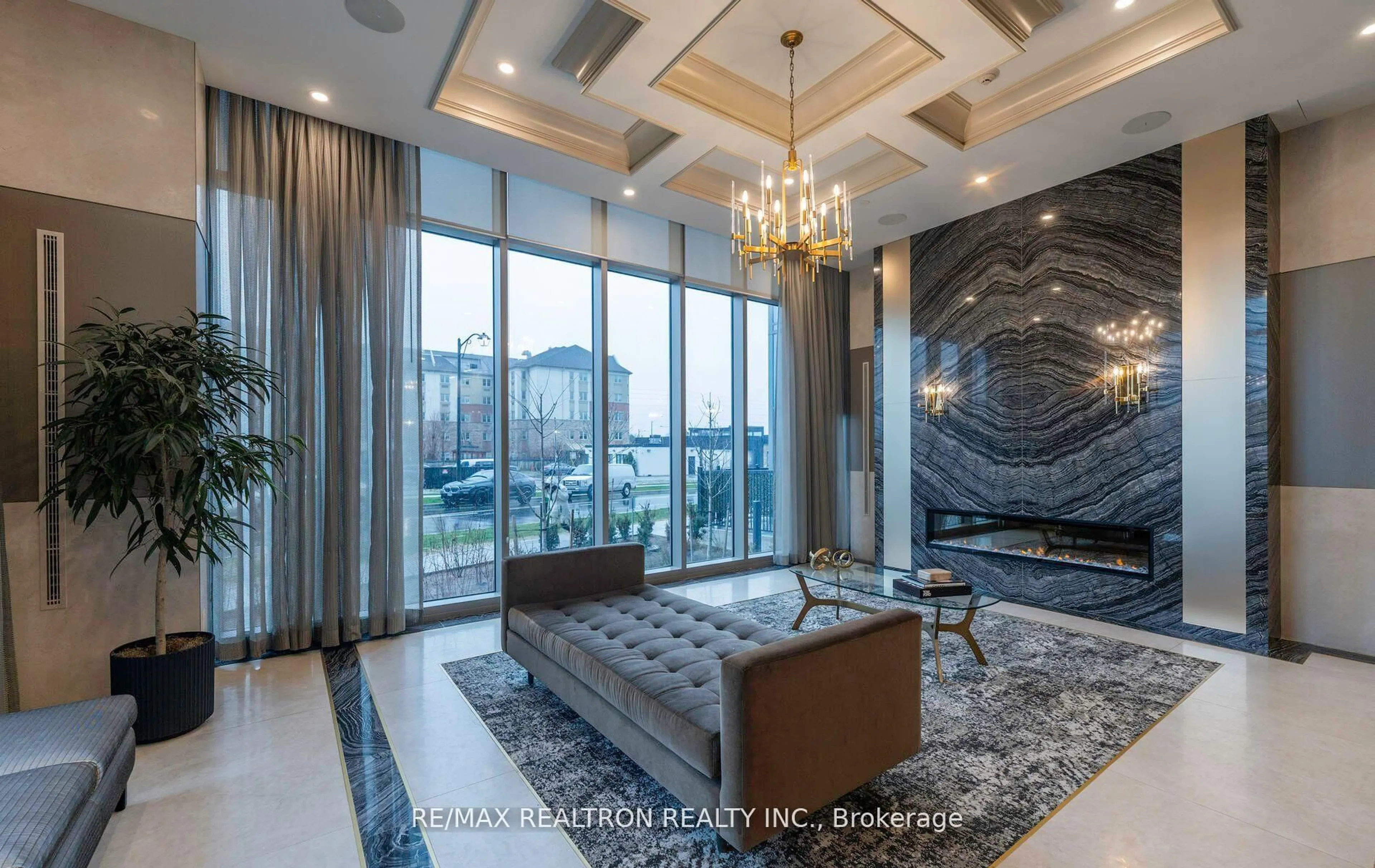 Unknown for 10 Gatineau Dr #814, Vaughan Ontario L4J 0L2