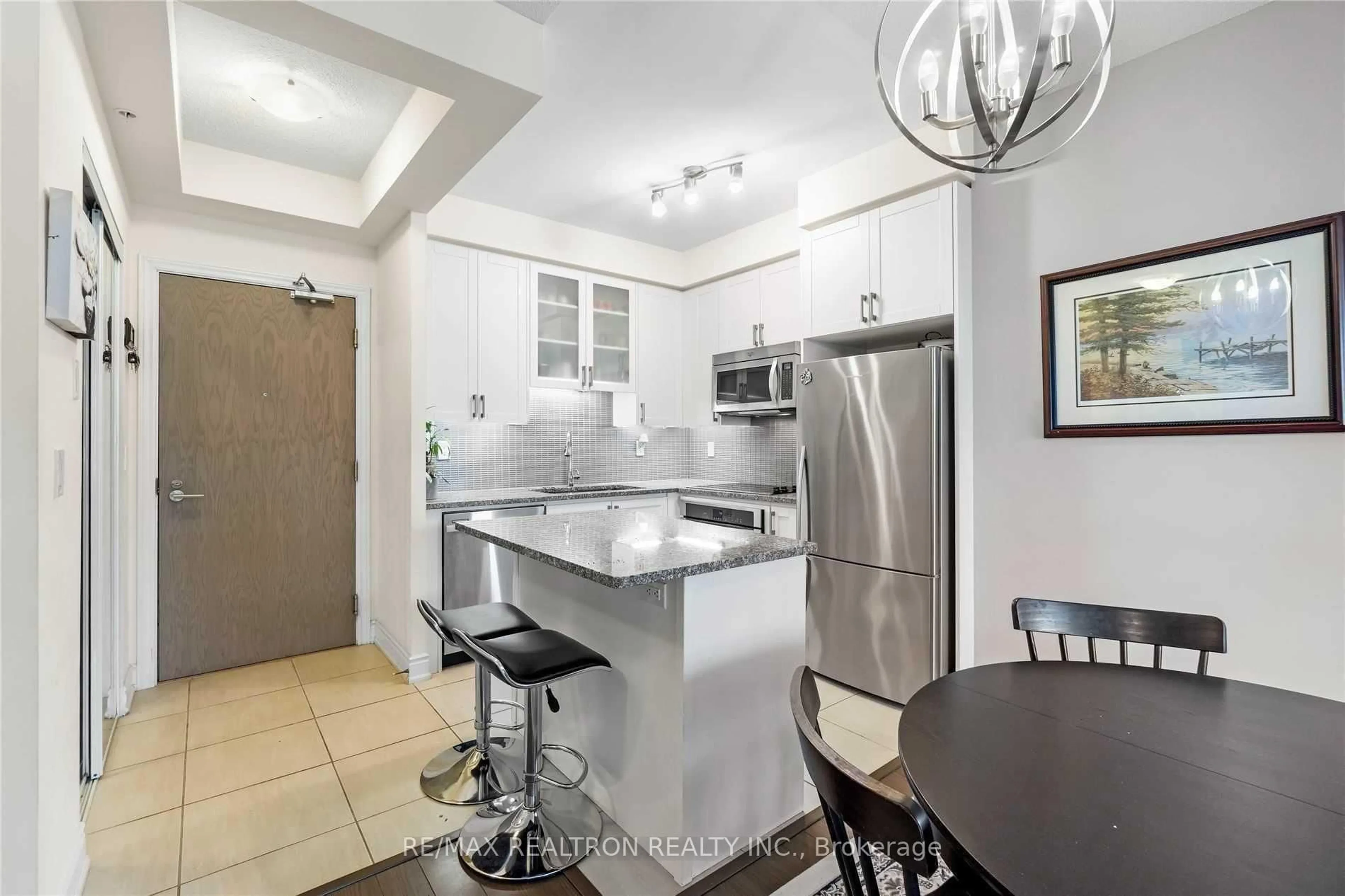 Unknown for 9088 Yonge St #510, Richmond Hill Ontario L4C 0Y6