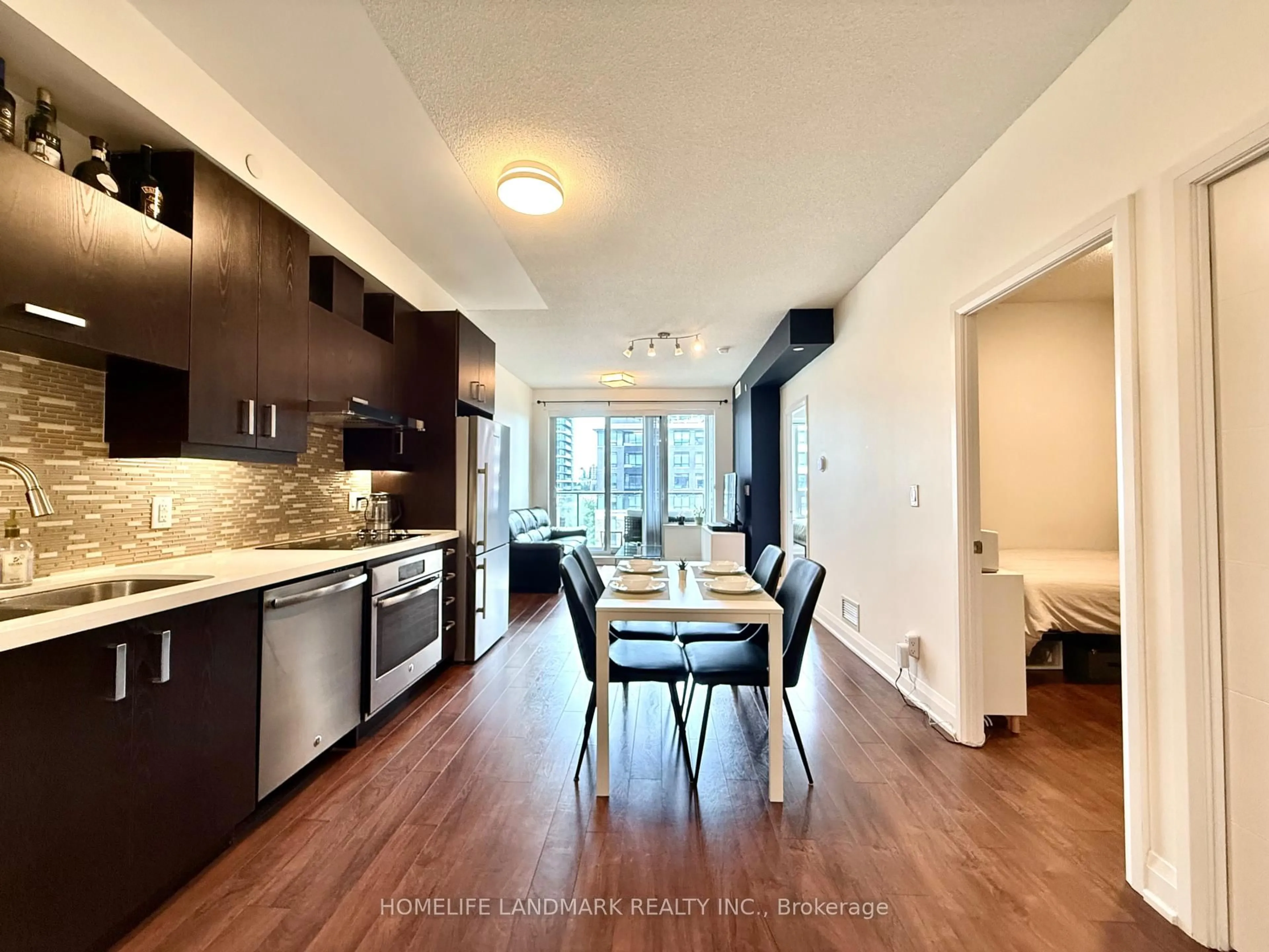 Open concept kitchen, unknown for 28 Uptown Dr #506, Markham Ontario L3R 5M8
