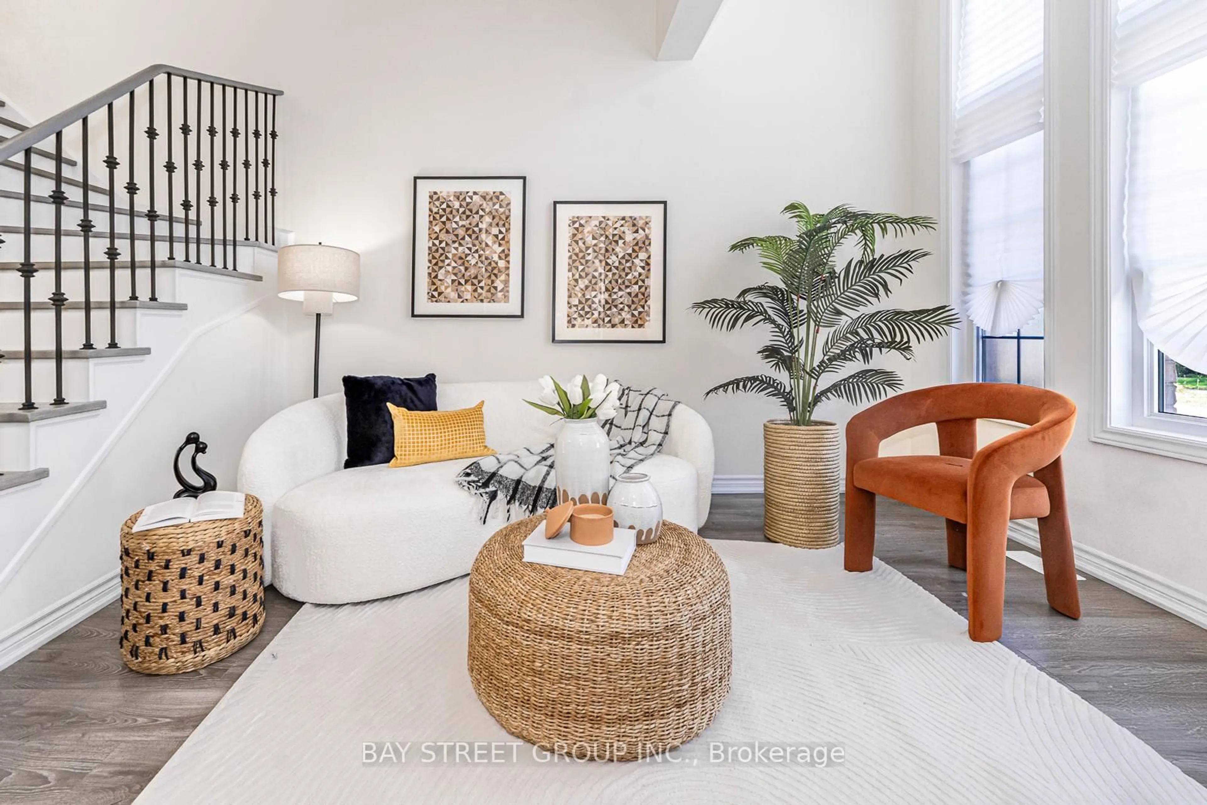 Living room with furniture, unknown for 93 Evershot Cres, Markham Ontario L6E 0L7