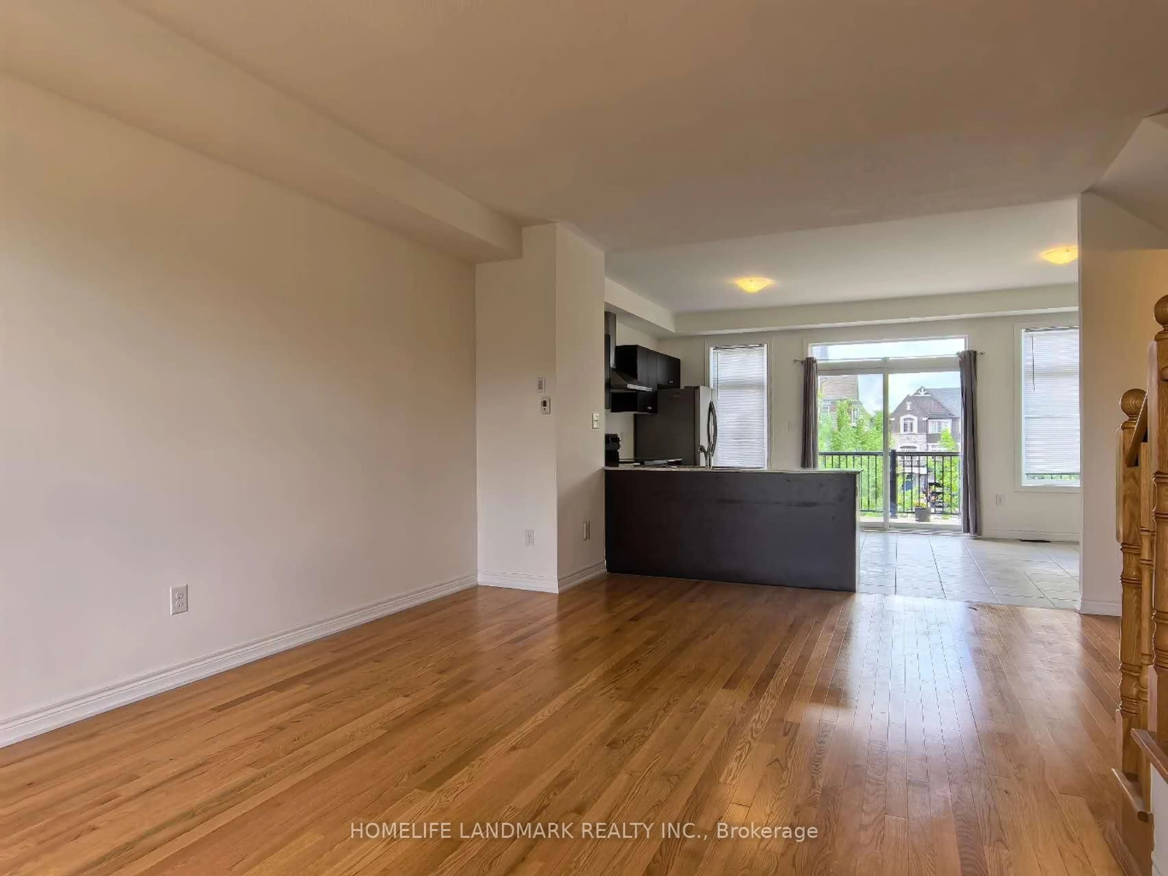 A pic of a room for 280 King Rd, Richmond Hill Ontario L4E 1H3