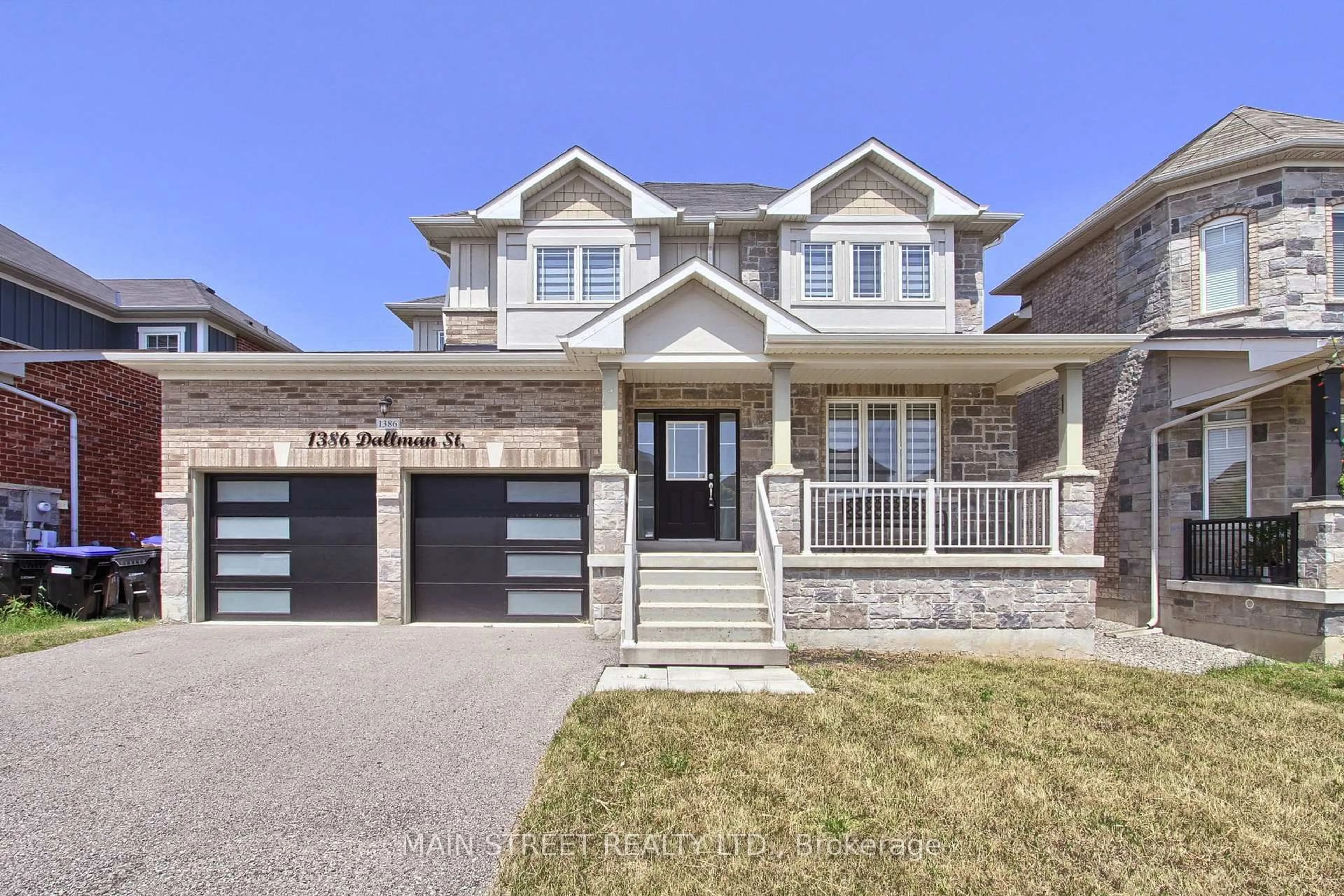 Home with brick exterior material, street for 1386 Dallman St, Innisfil Ontario L0L 1W0