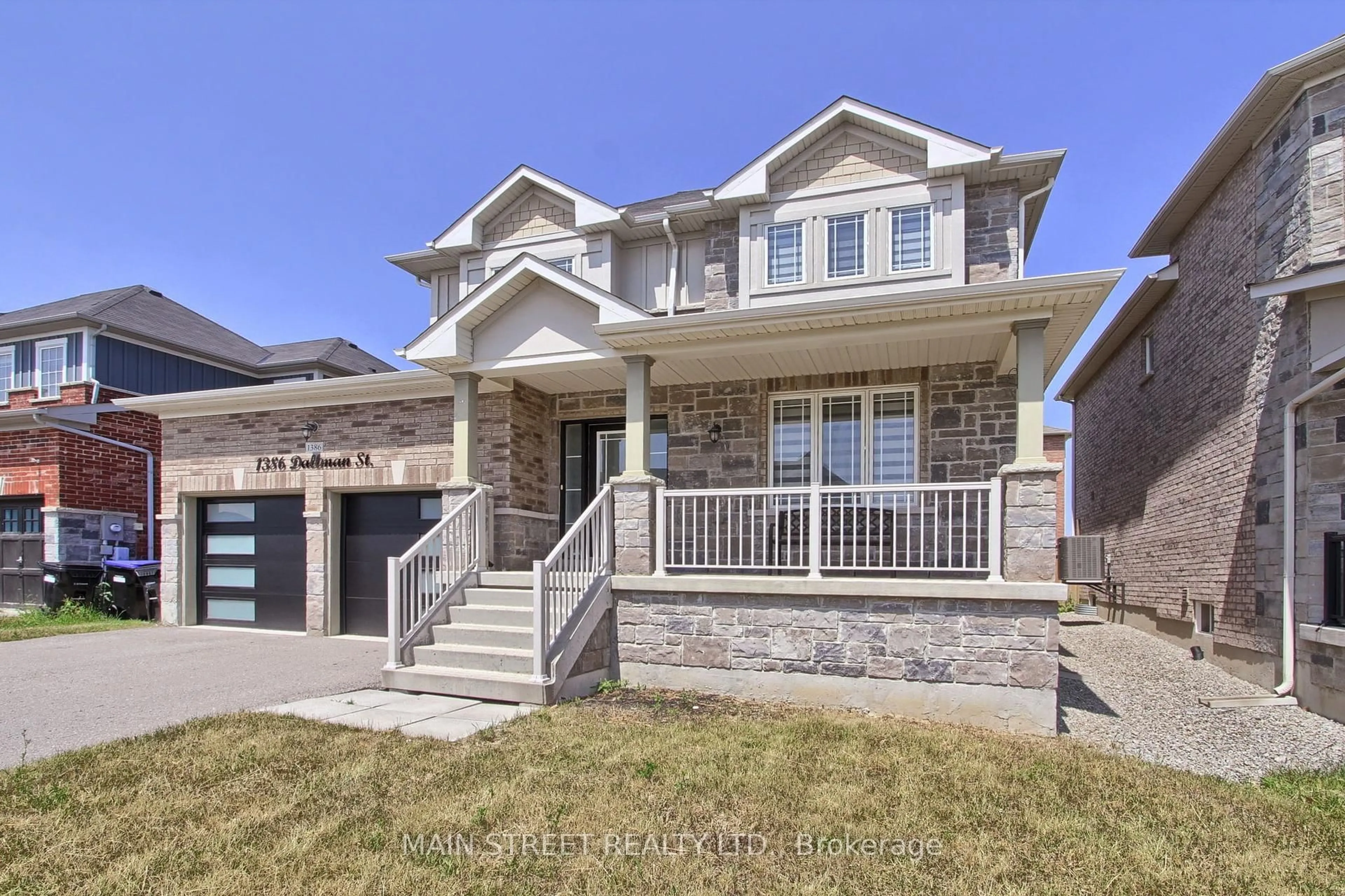 Home with brick exterior material, street for 1386 Dallman St, Innisfil Ontario L0L 1W0
