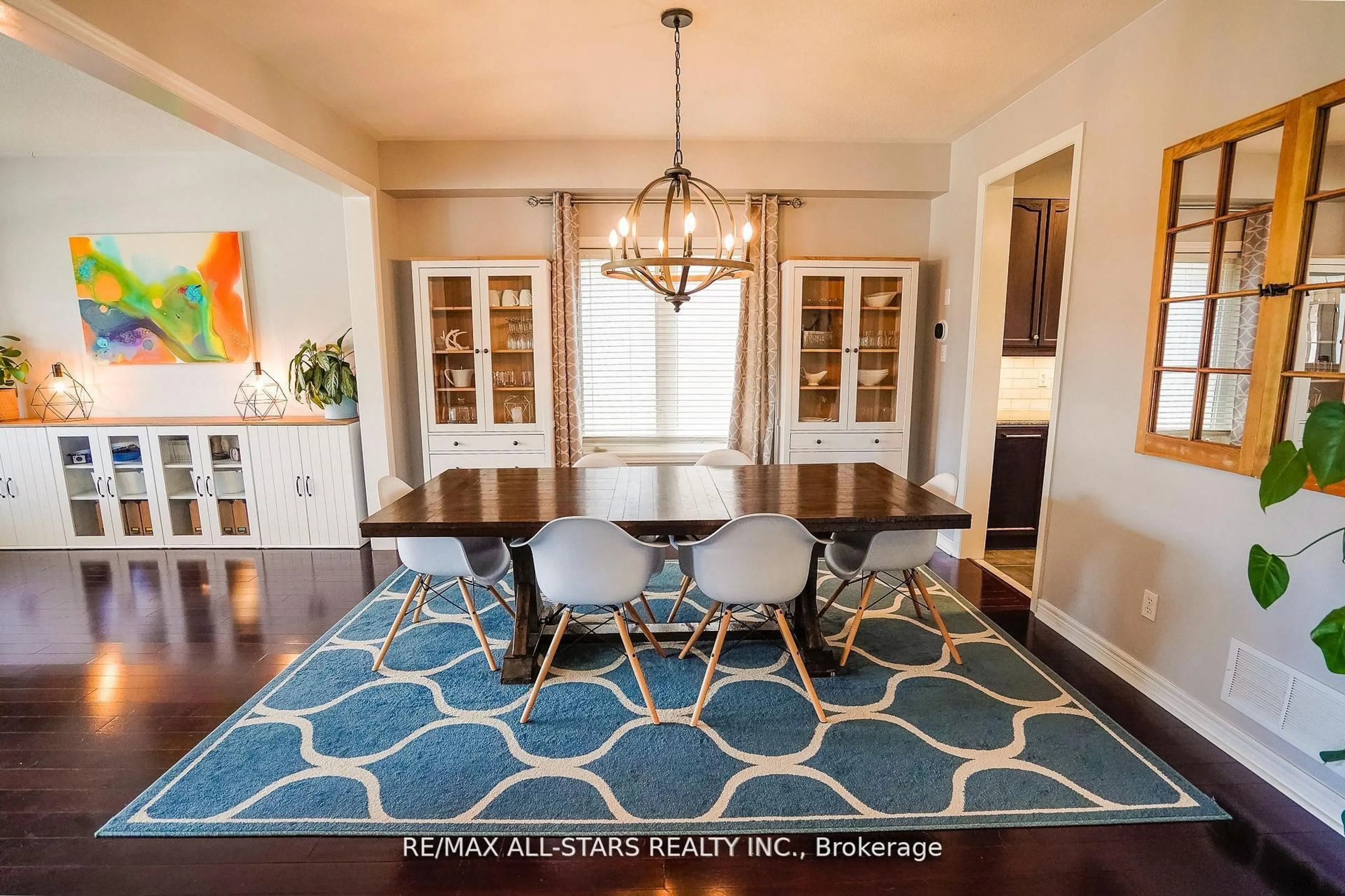 Dining room, unknown for 3 Furlan Crt, Uxbridge Ontario L9P 1Z8