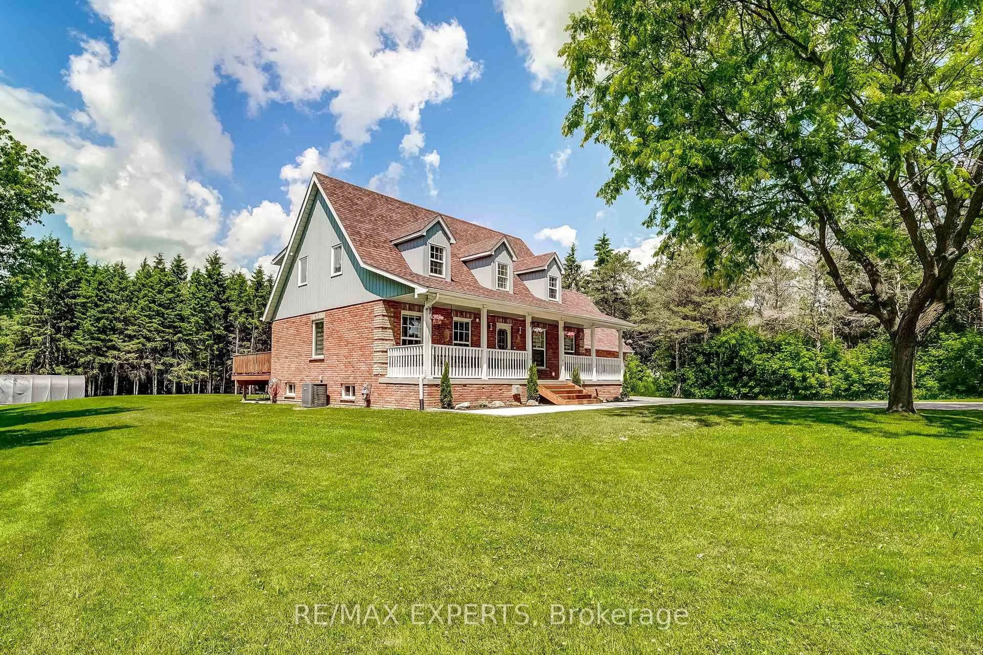 A pic from outside/outdoor area/front of a property/back of a property/a pic from drone, street for 6122 3rd Line, New Tecumseth Ontario L0G 1W0