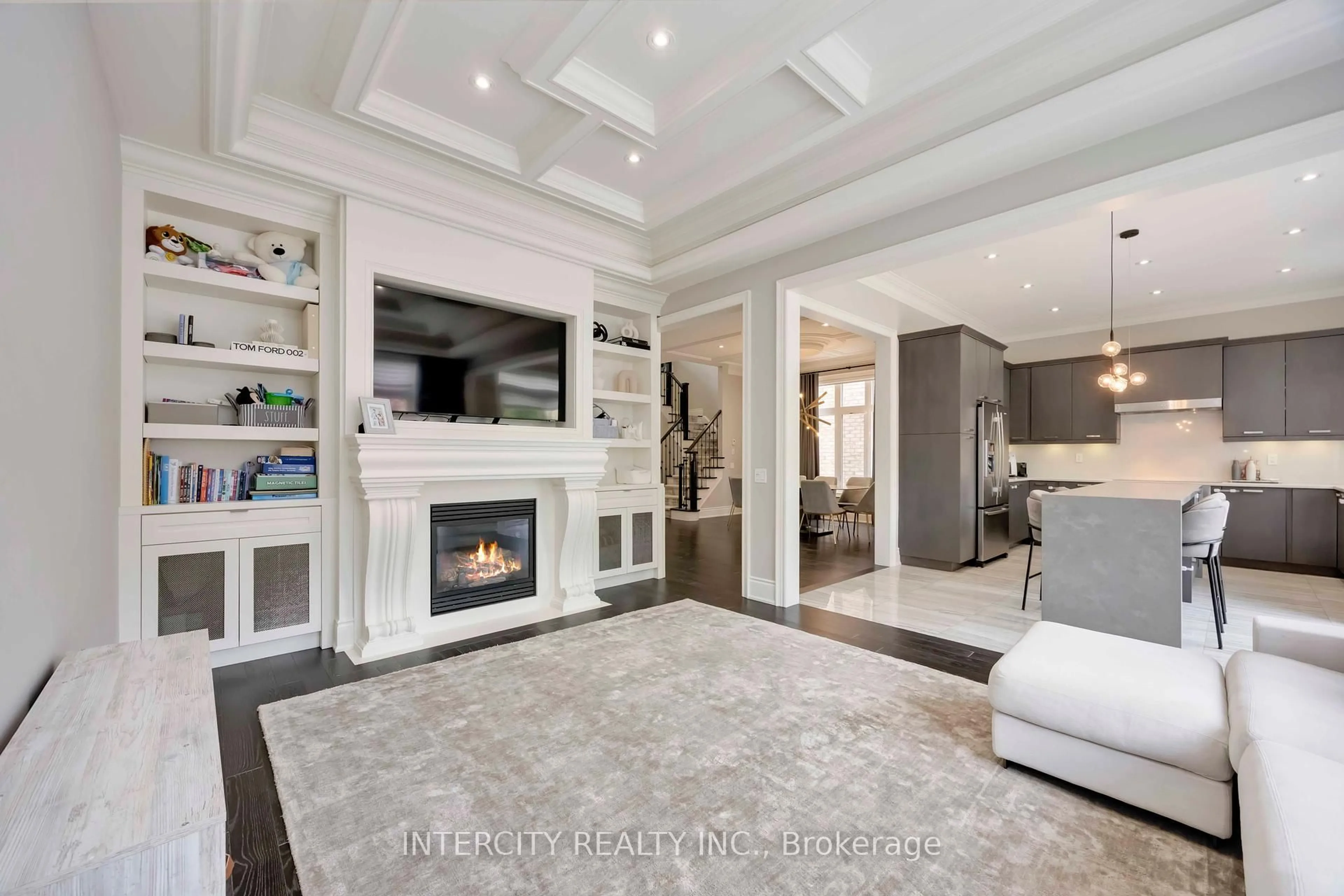 Unknown for 40 Garyscholl Rd, Vaughan Ontario L4L 1A6