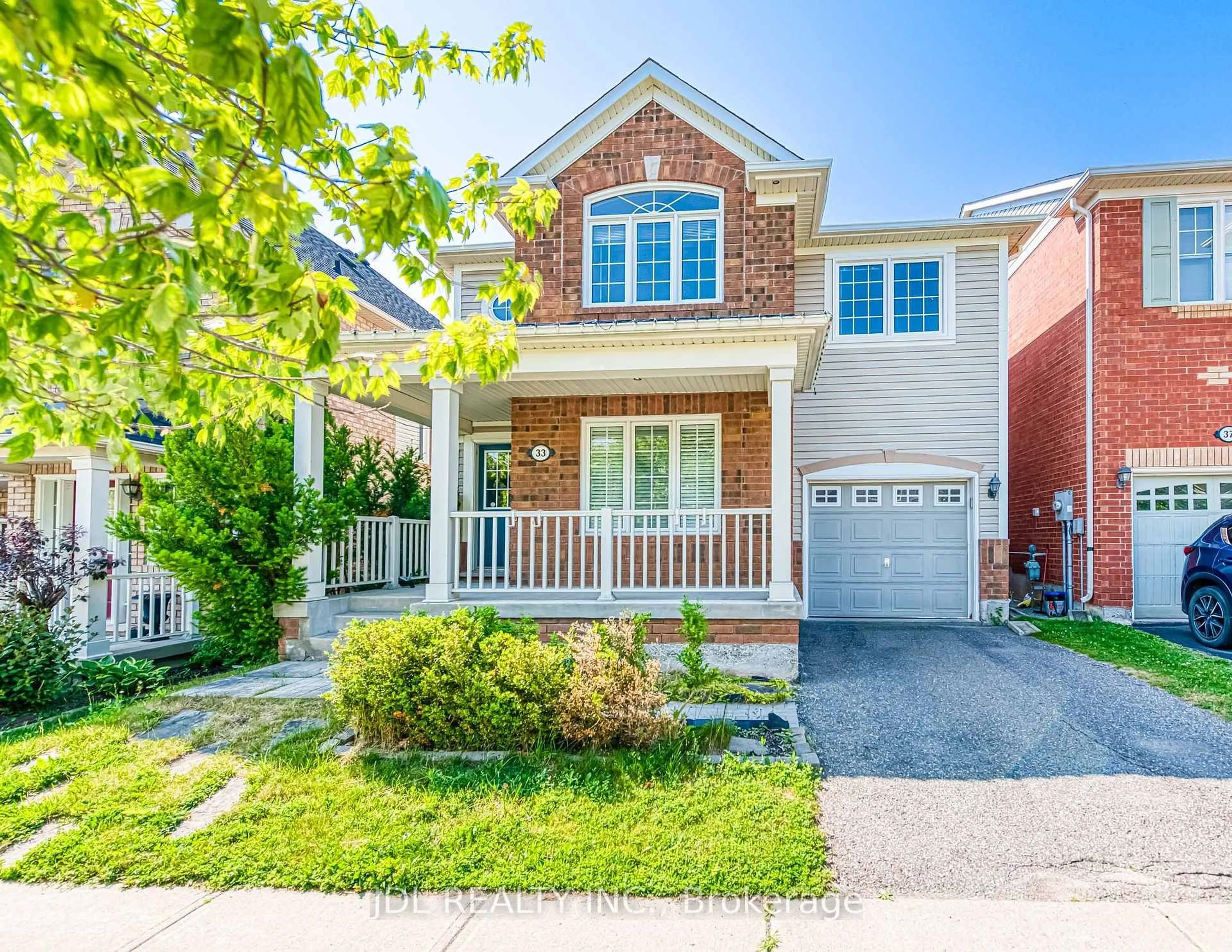 Home with brick exterior material, street for 33 Walter Sangster Rd, Whitchurch-Stouffville Ontario L4A 0J5