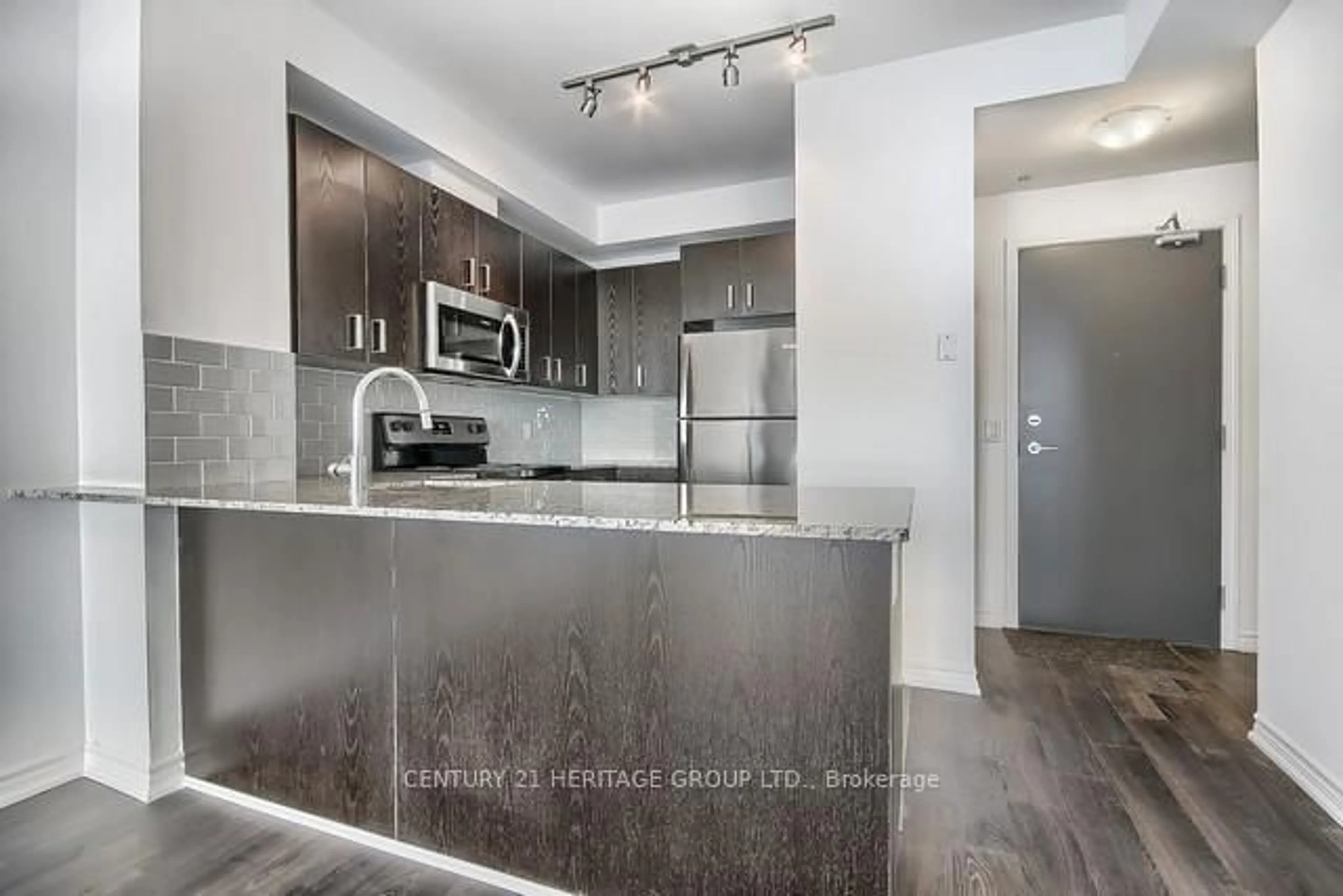 Unknown for 11611 Yonge St, Richmond Hill Ontario L4E 1G2