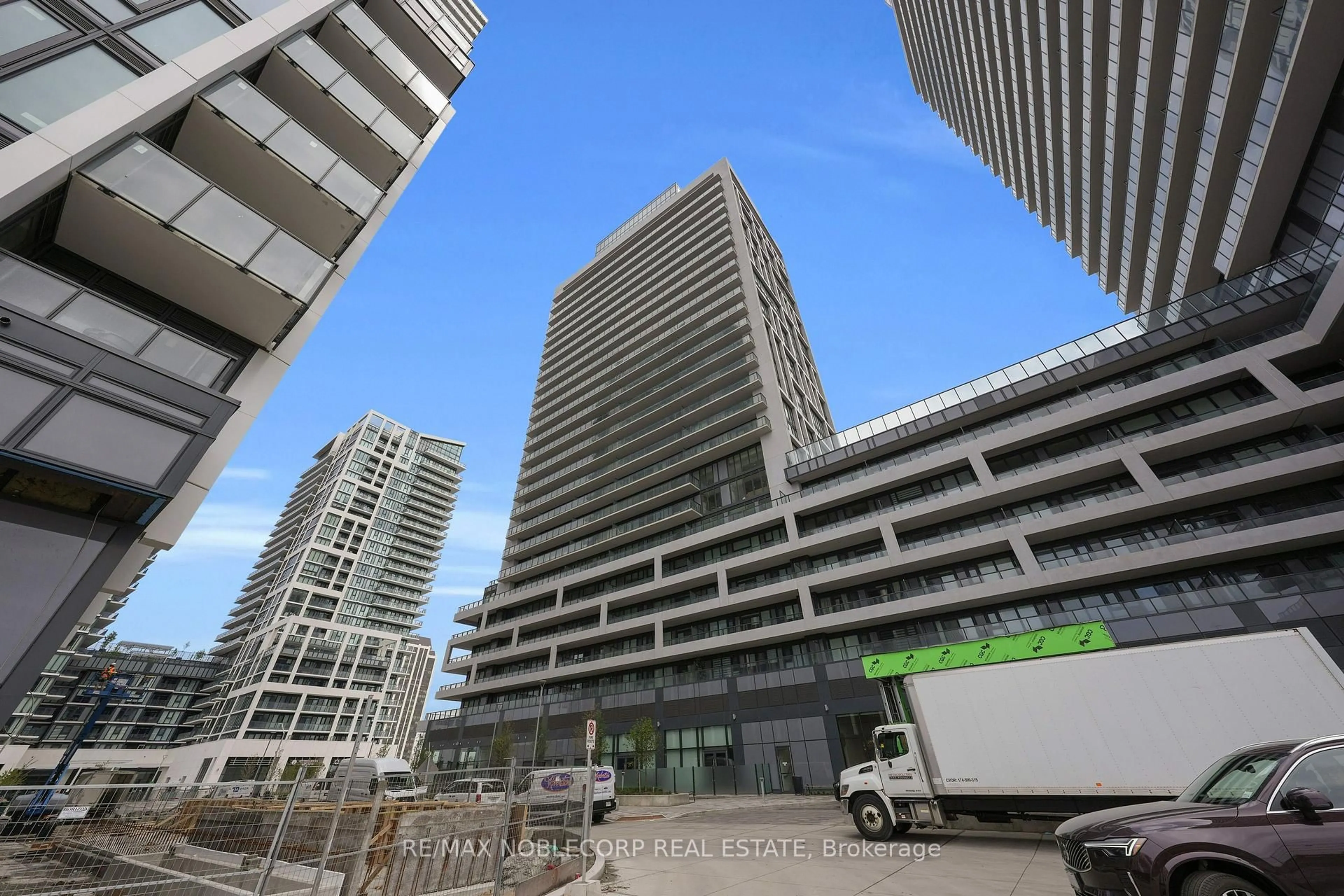 Patio, unknown for 8960 Jane St #2107, Vaughan Ontario L4K 2M9