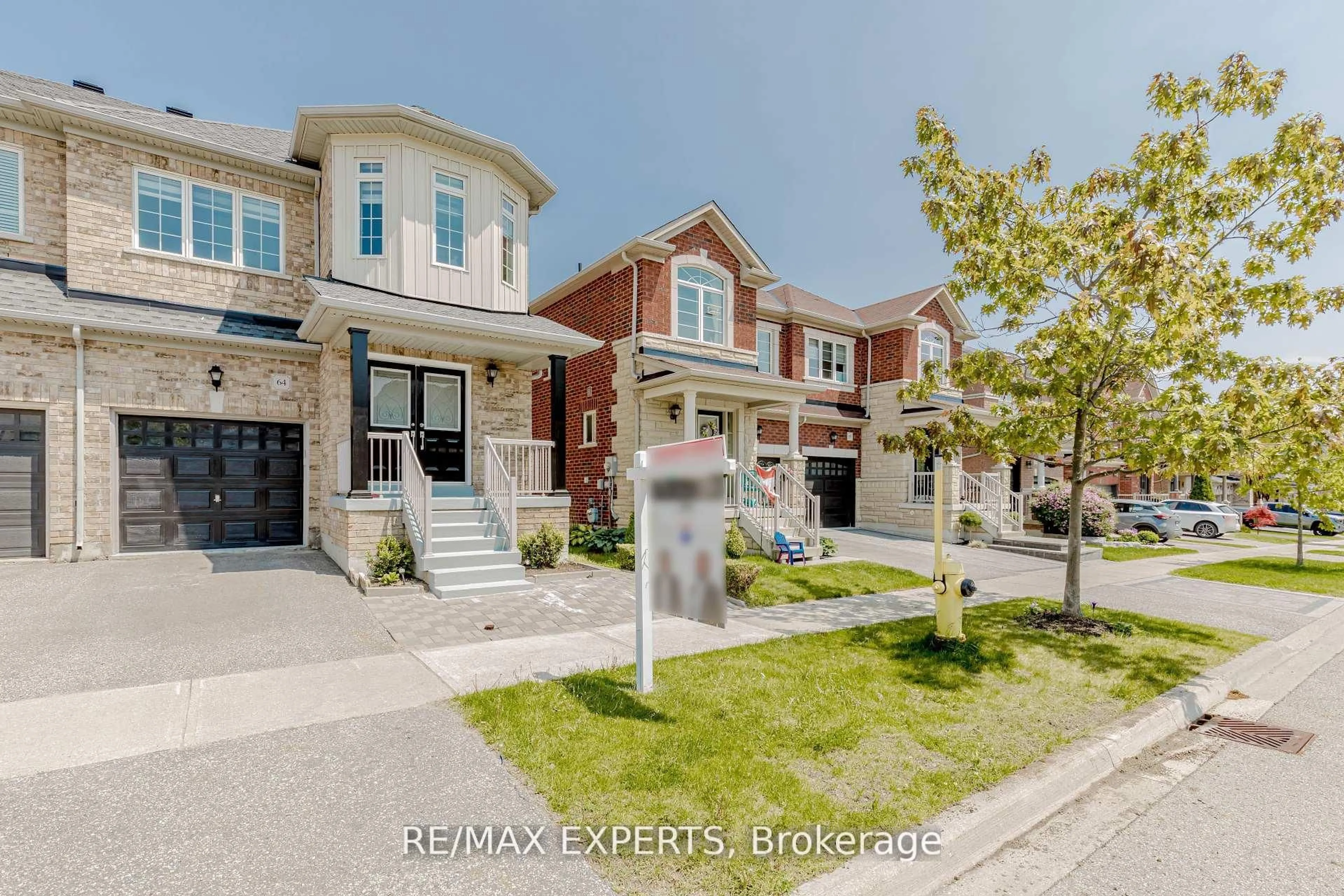 Home with brick exterior material, street for 64 Peppertree Lane, Whitchurch-Stouffville Ontario L4A 0M8