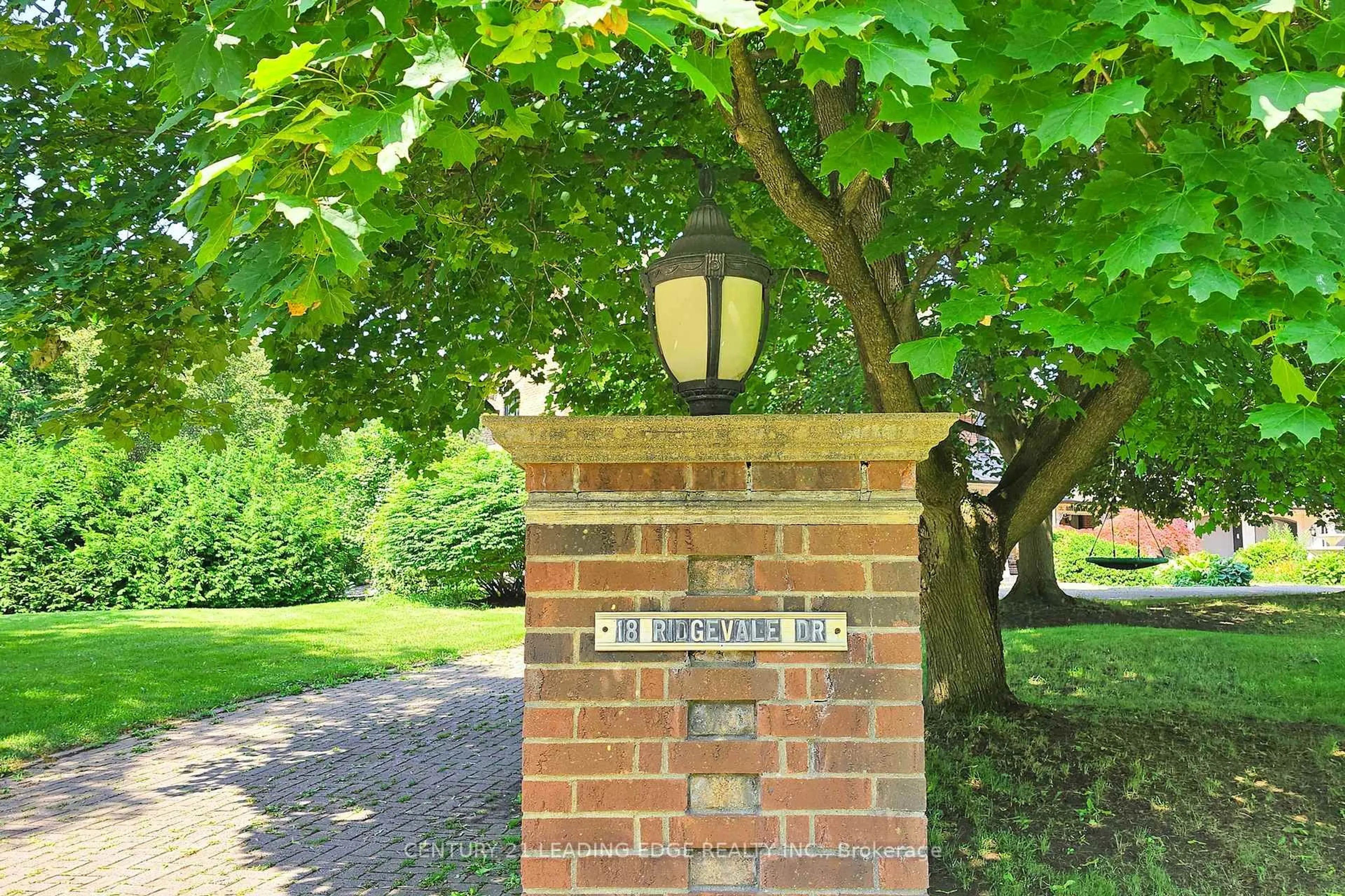 Unknown for 18 Ridgevale Dr, Markham Ontario L6B 1A8