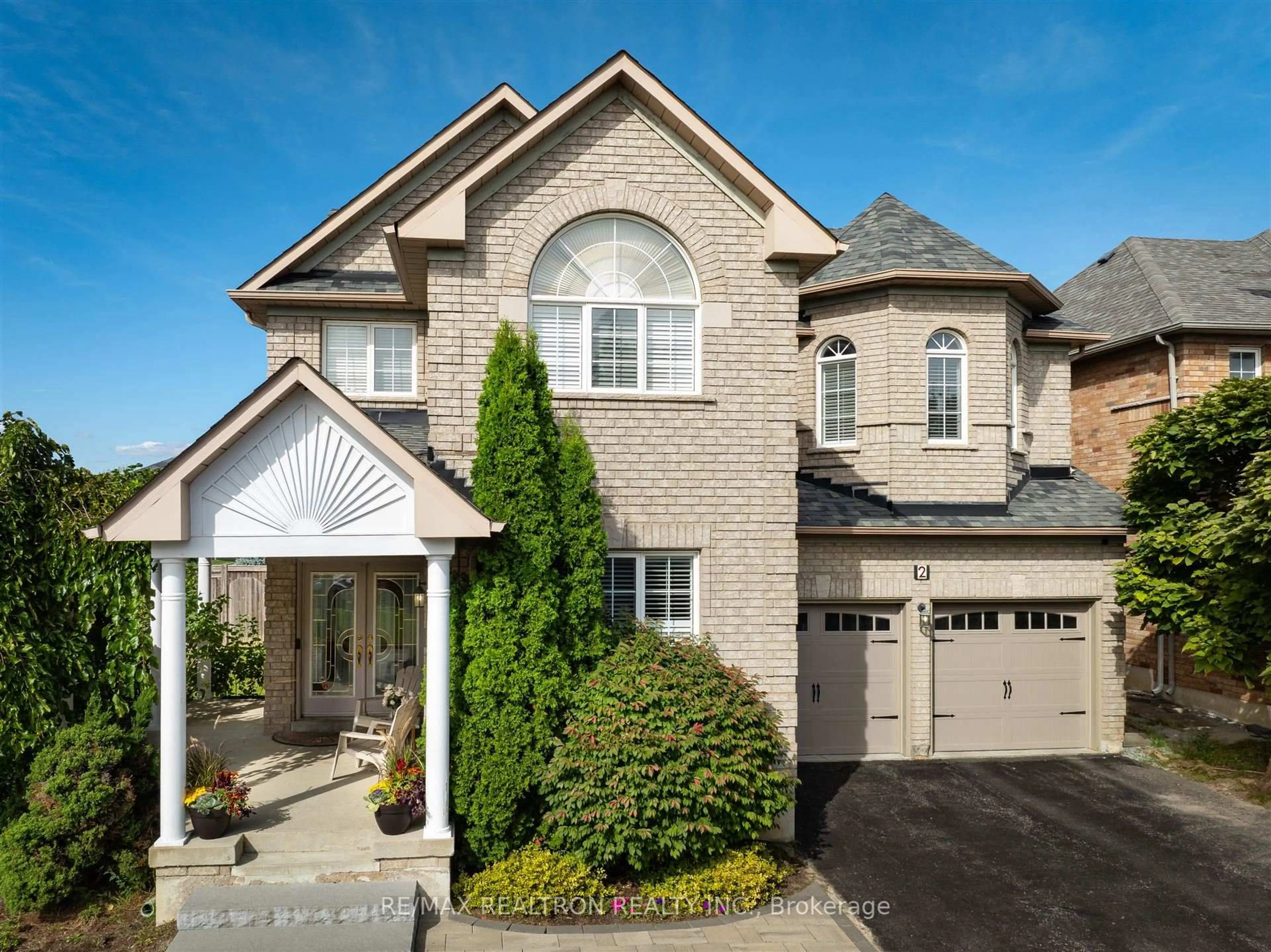 Home with brick exterior material, street for 2 Foxfield Cres, Vaughan Ontario L4K 5G2