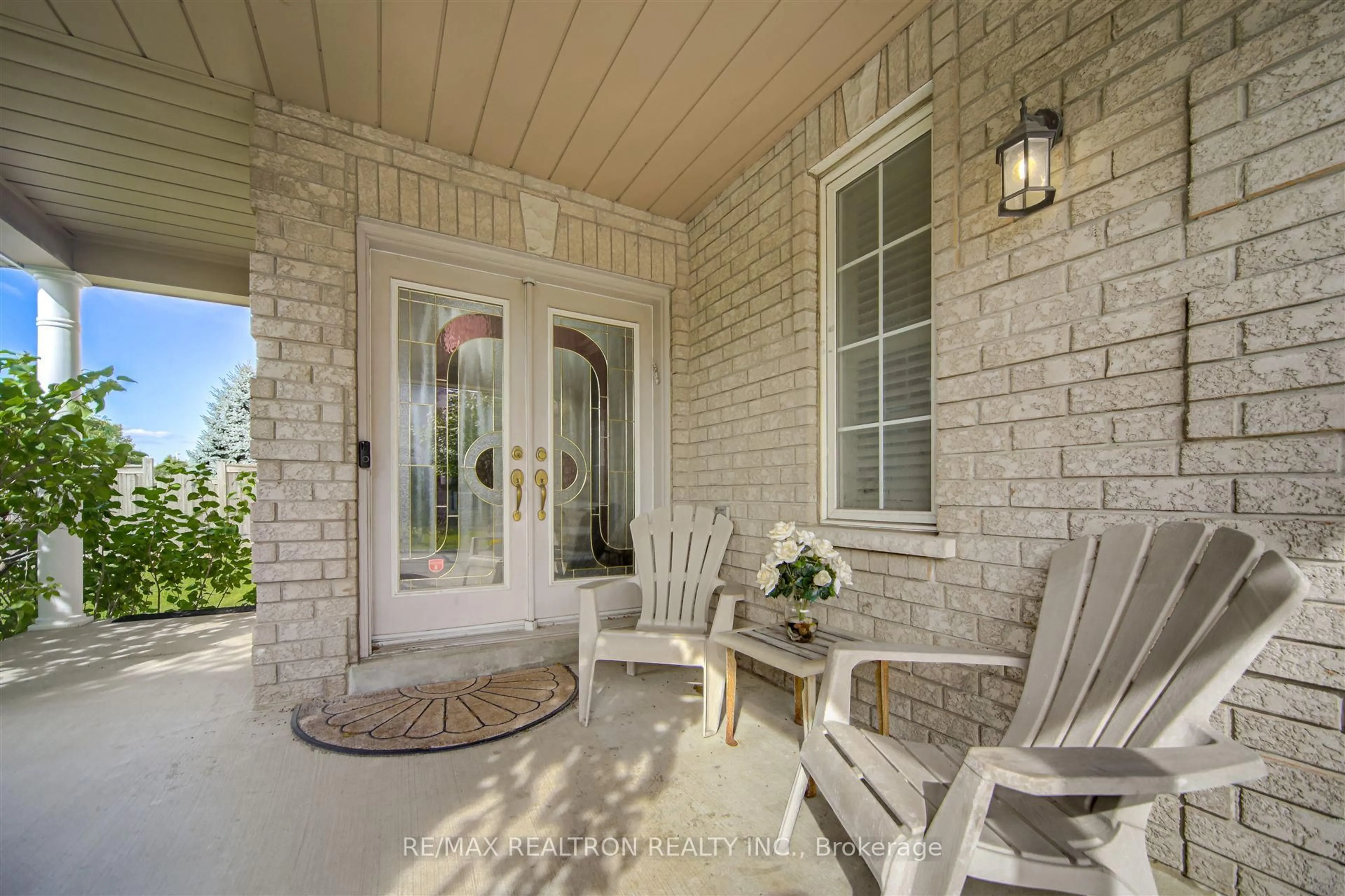 Unknown for 2 Foxfield Cres, Vaughan Ontario L4K 5G2