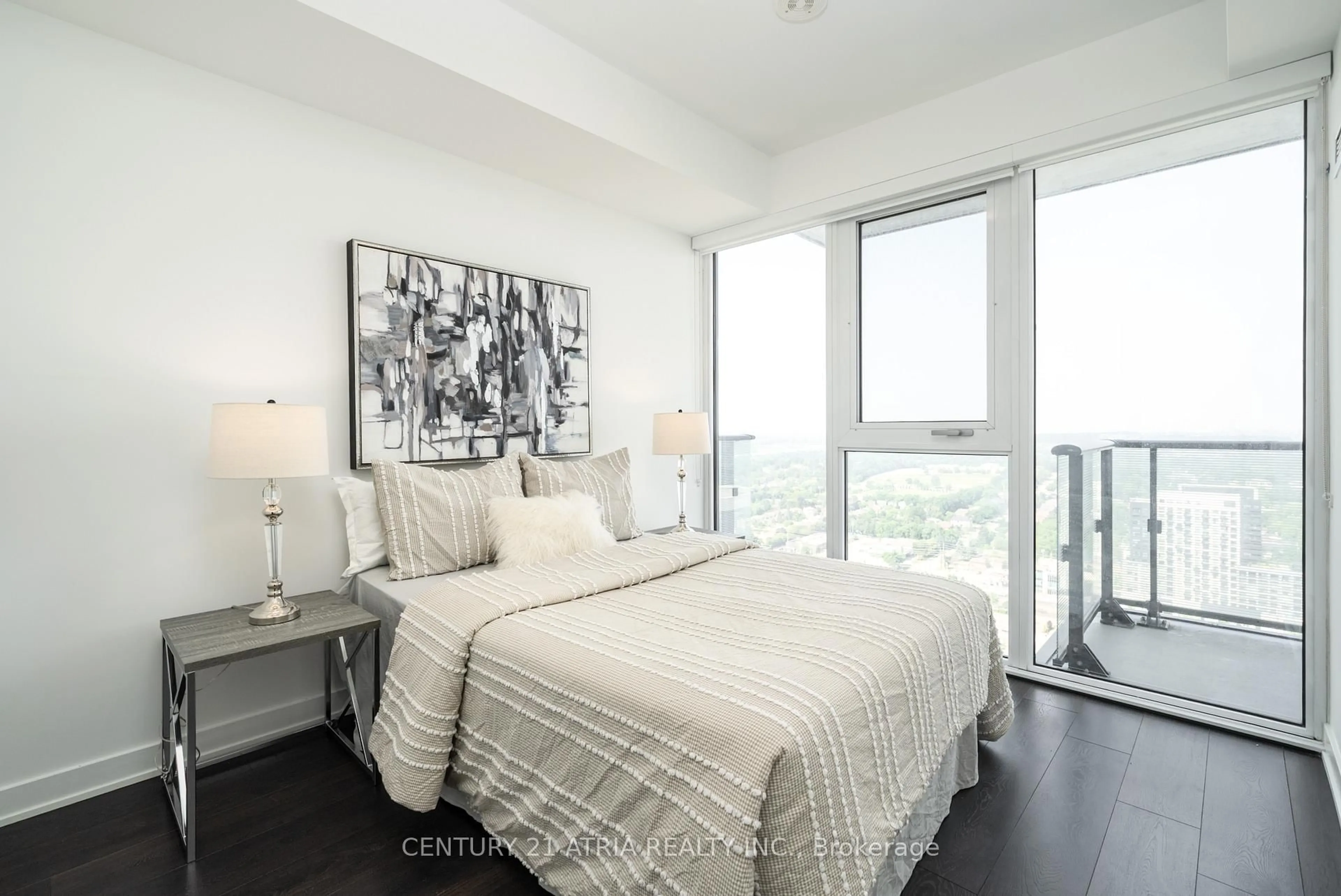 Bedroom with bed, unknown for 105 Oneida Cres #LPH01, Richmond Hill Ontario L4B 0H6