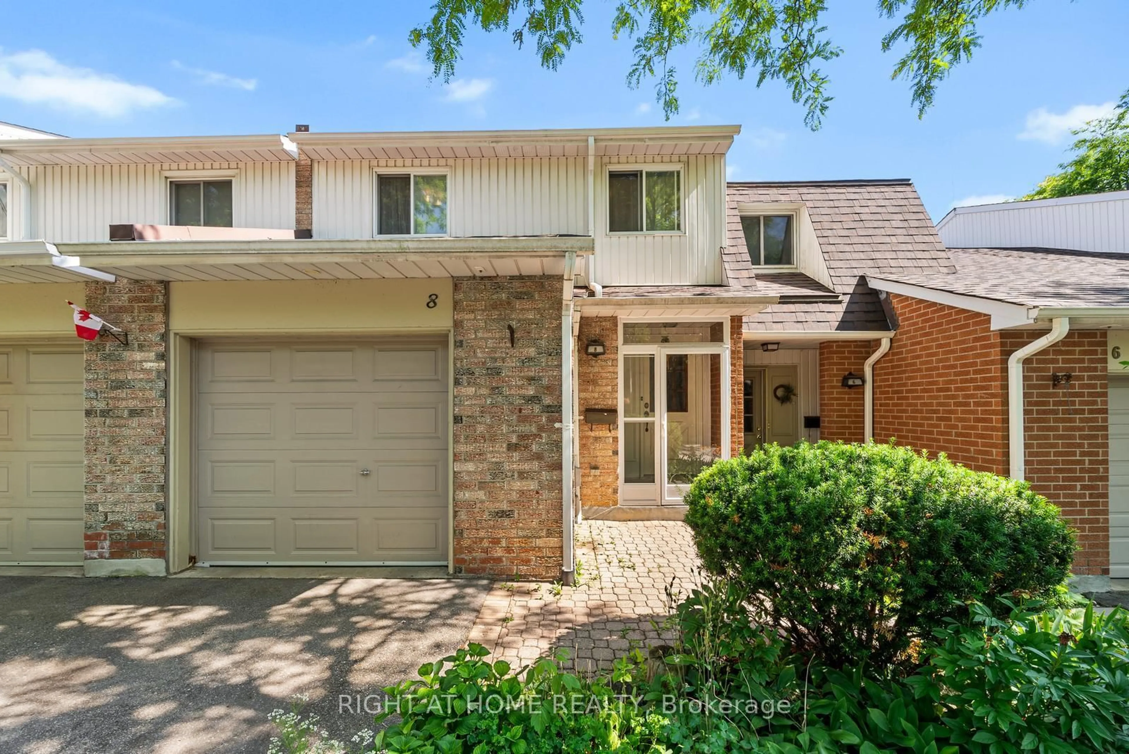 Home with brick exterior material, street for 8 Kindale Way, Markham Ontario L3T 4Z3