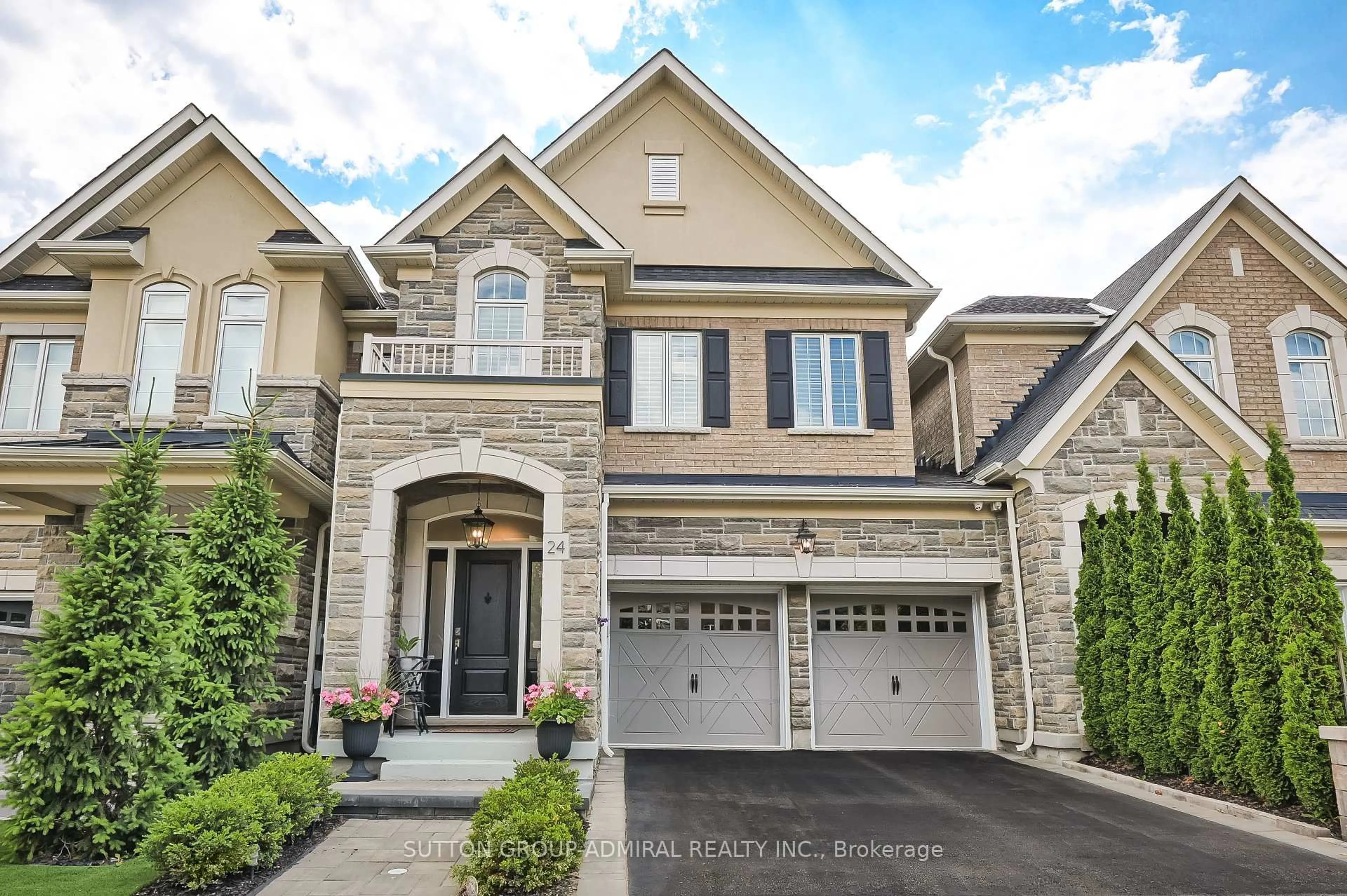 Home with brick exterior material, street for 24 Blueberry Run Tr, King Ontario L7B 0N3