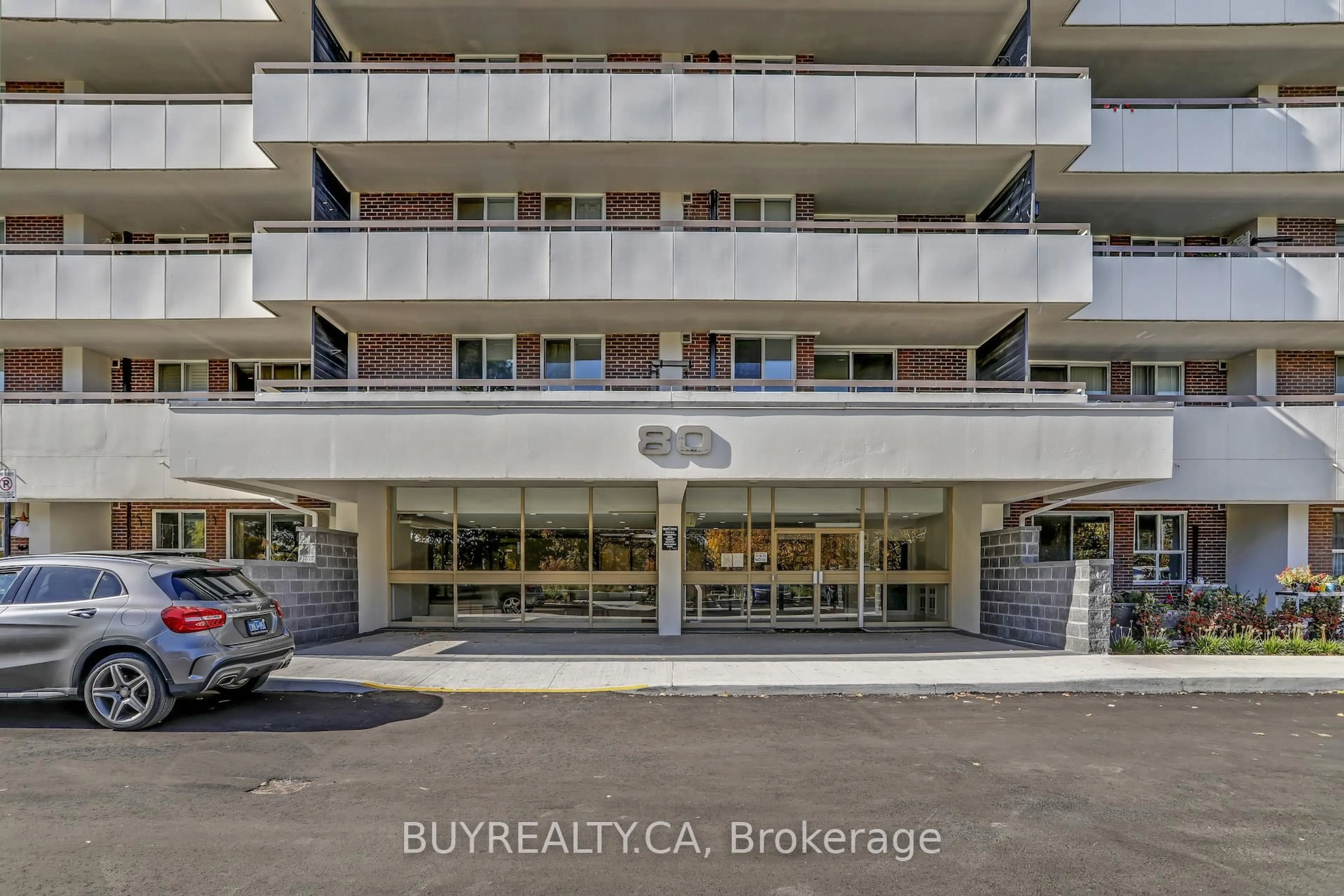 Indoor entryway for 80 Inverlochy Blvd #710, Markham Ontario L3T 4P3