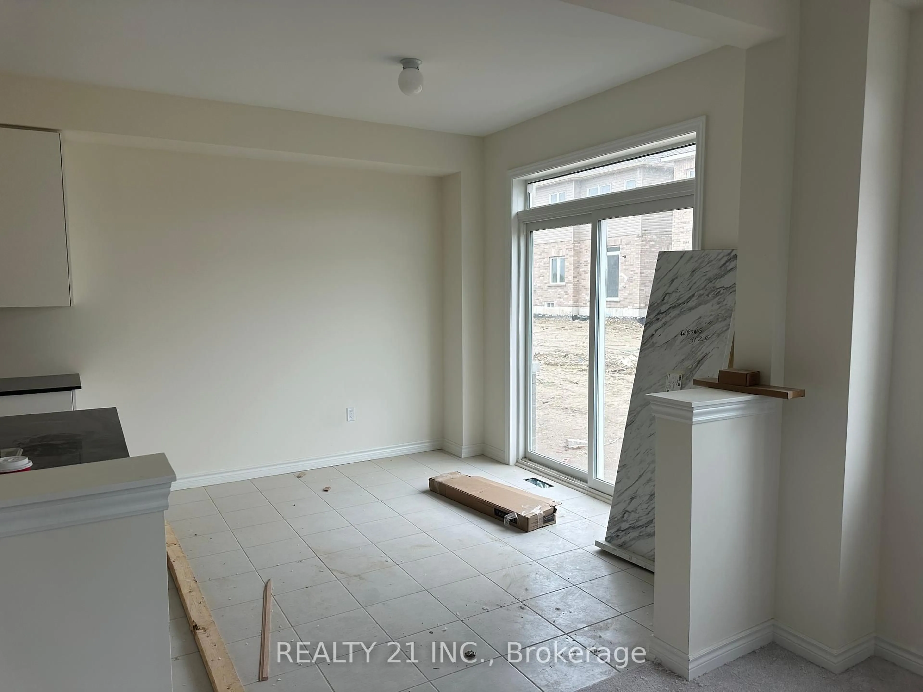 A pic of a room for 1 Wayne Allison Dr, Georgina Ontario L0E 1R0