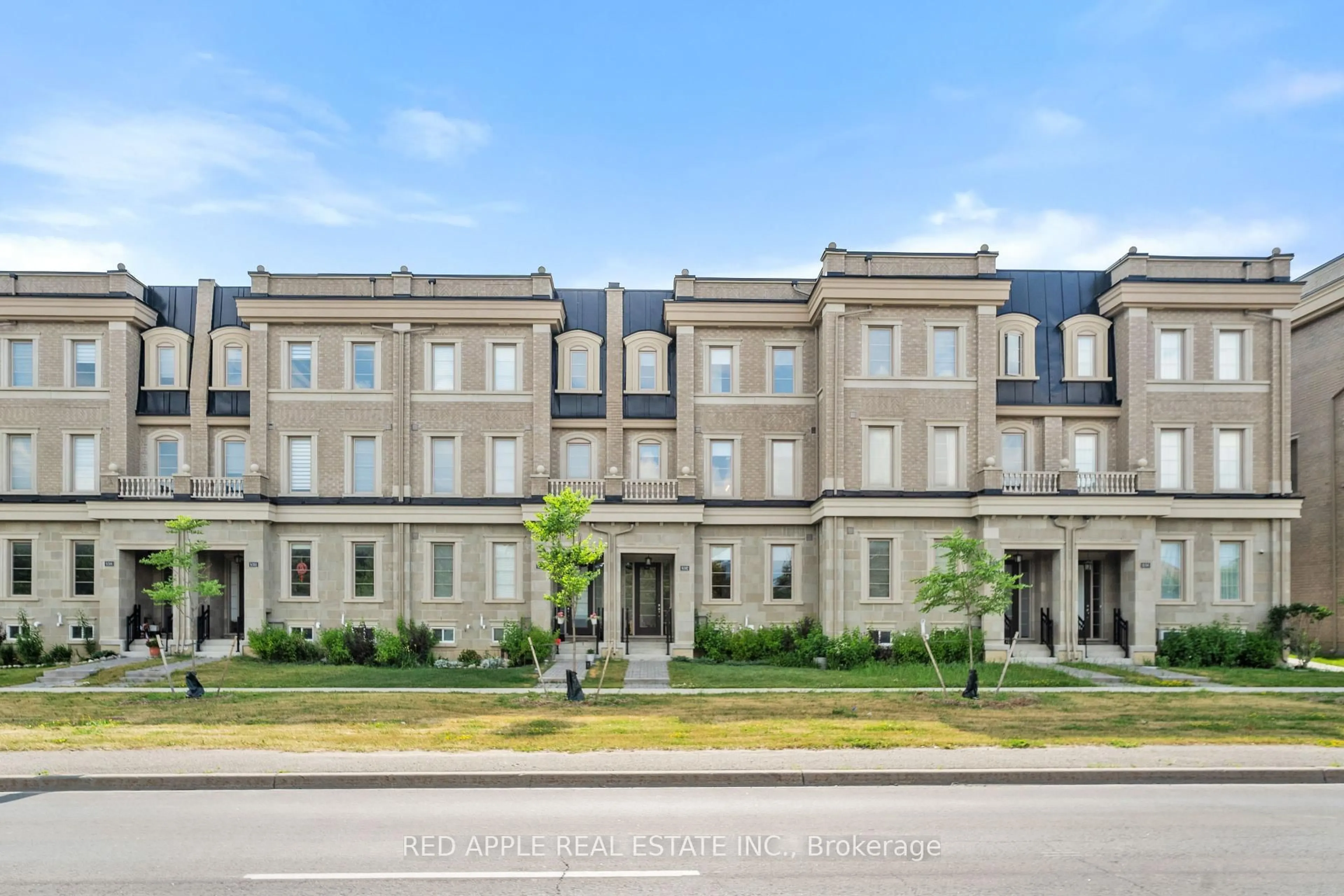 Unknown for 9392 Bayview Ave, Richmond Hill Ontario L4C 4Z2