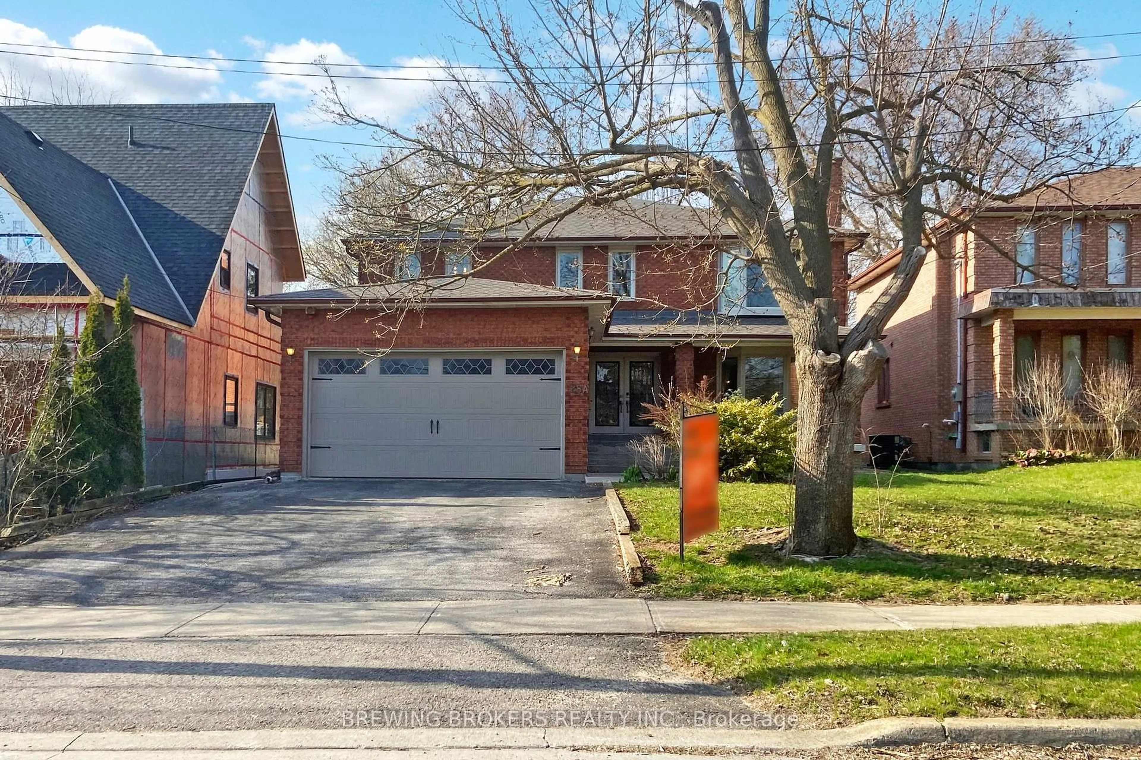Home with brick exterior material, street for 28A Westwood Lane, Richmond Hill Ontario L4C 6X9